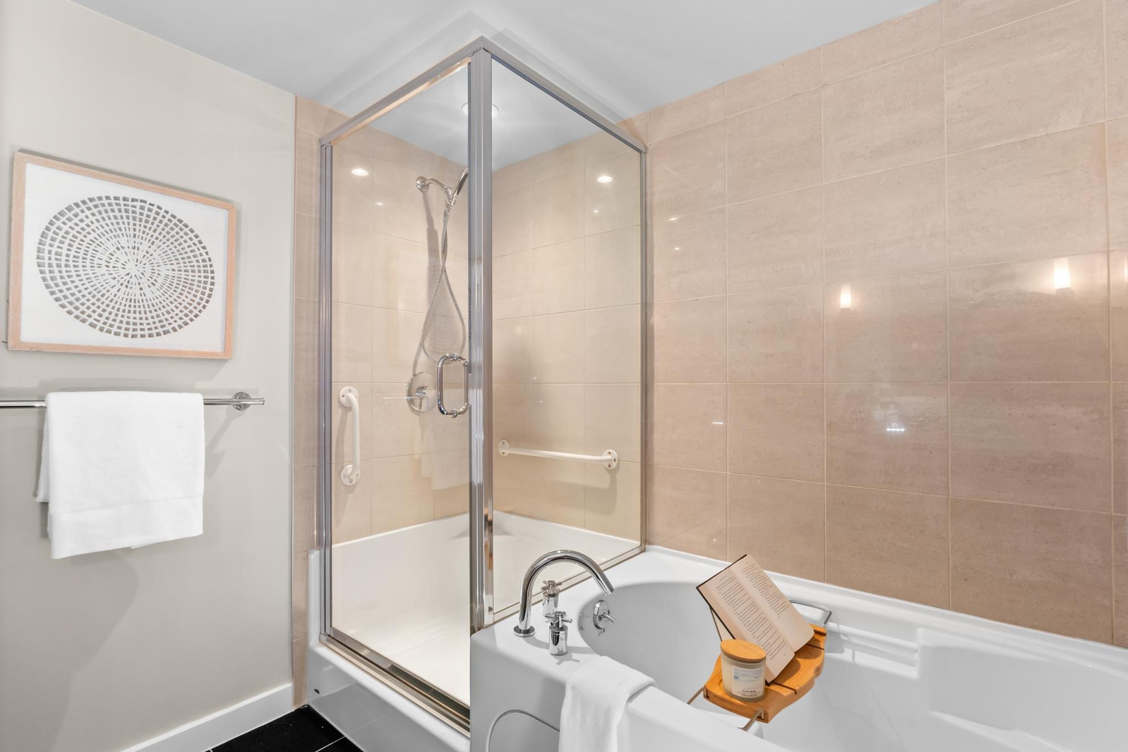 #1202 583 BEACH CRESCENT - Image 40