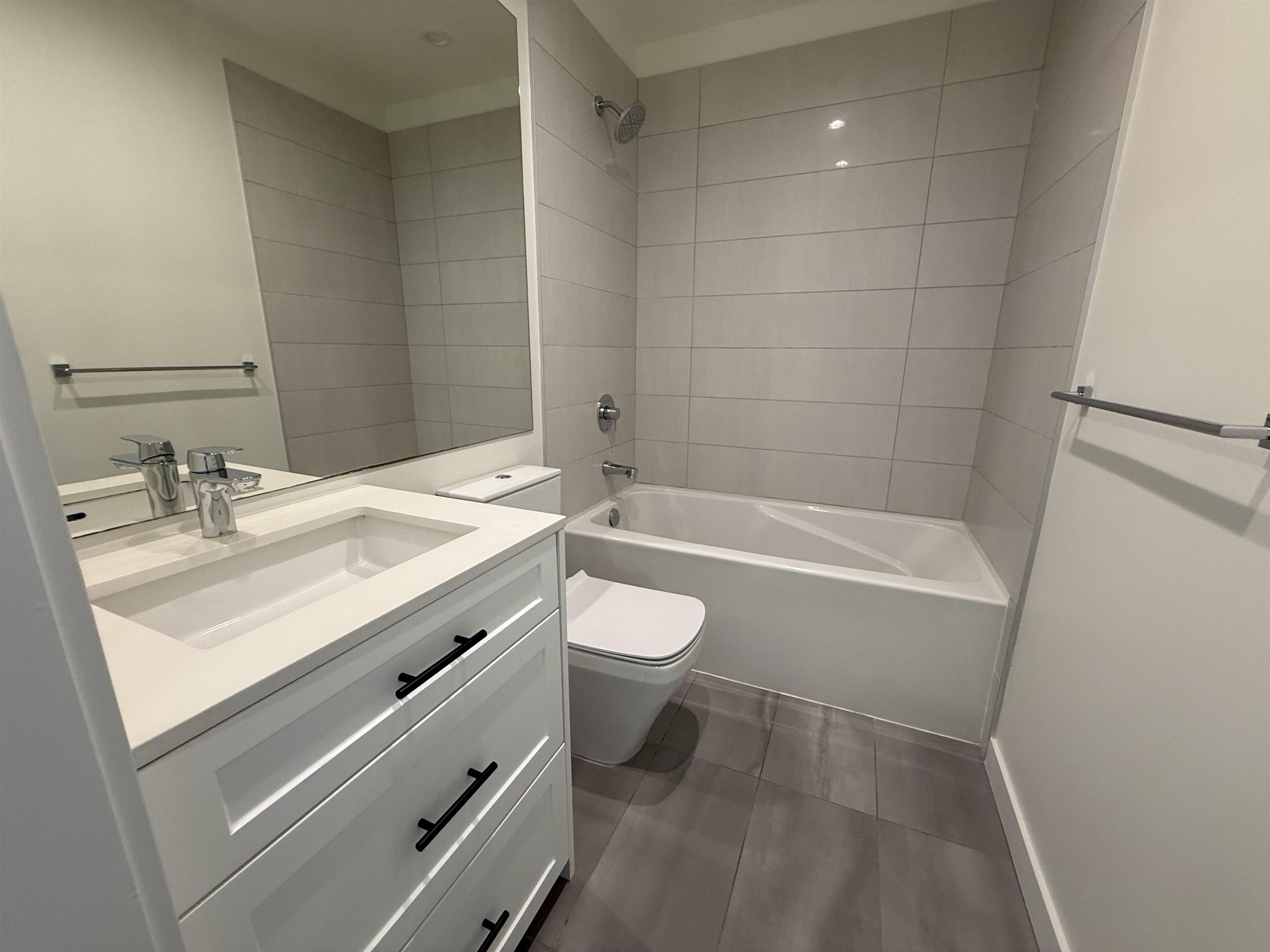 #208 626 ALEXANDER STREET - Image 12