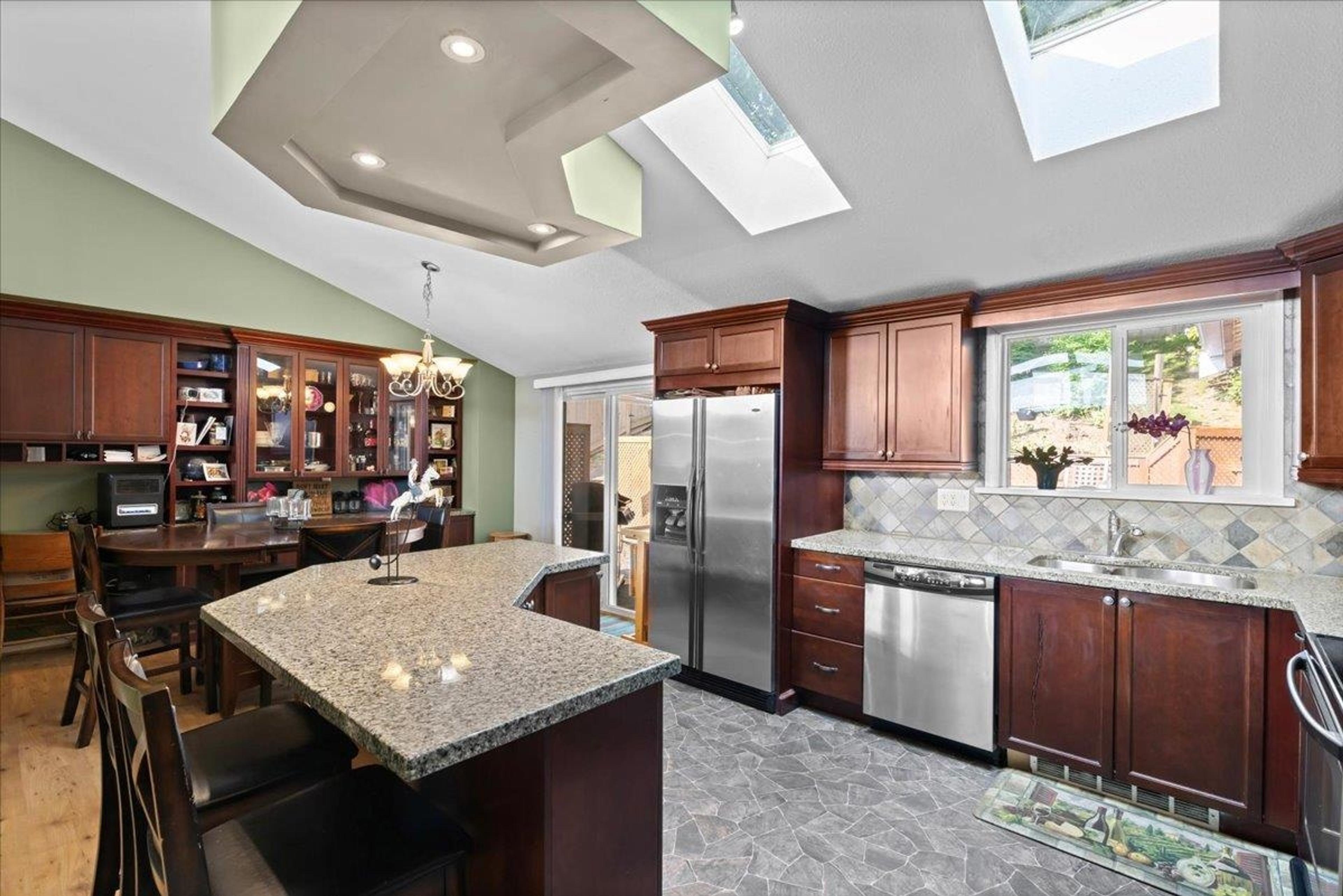3344 OMINECA COURT - Image 9