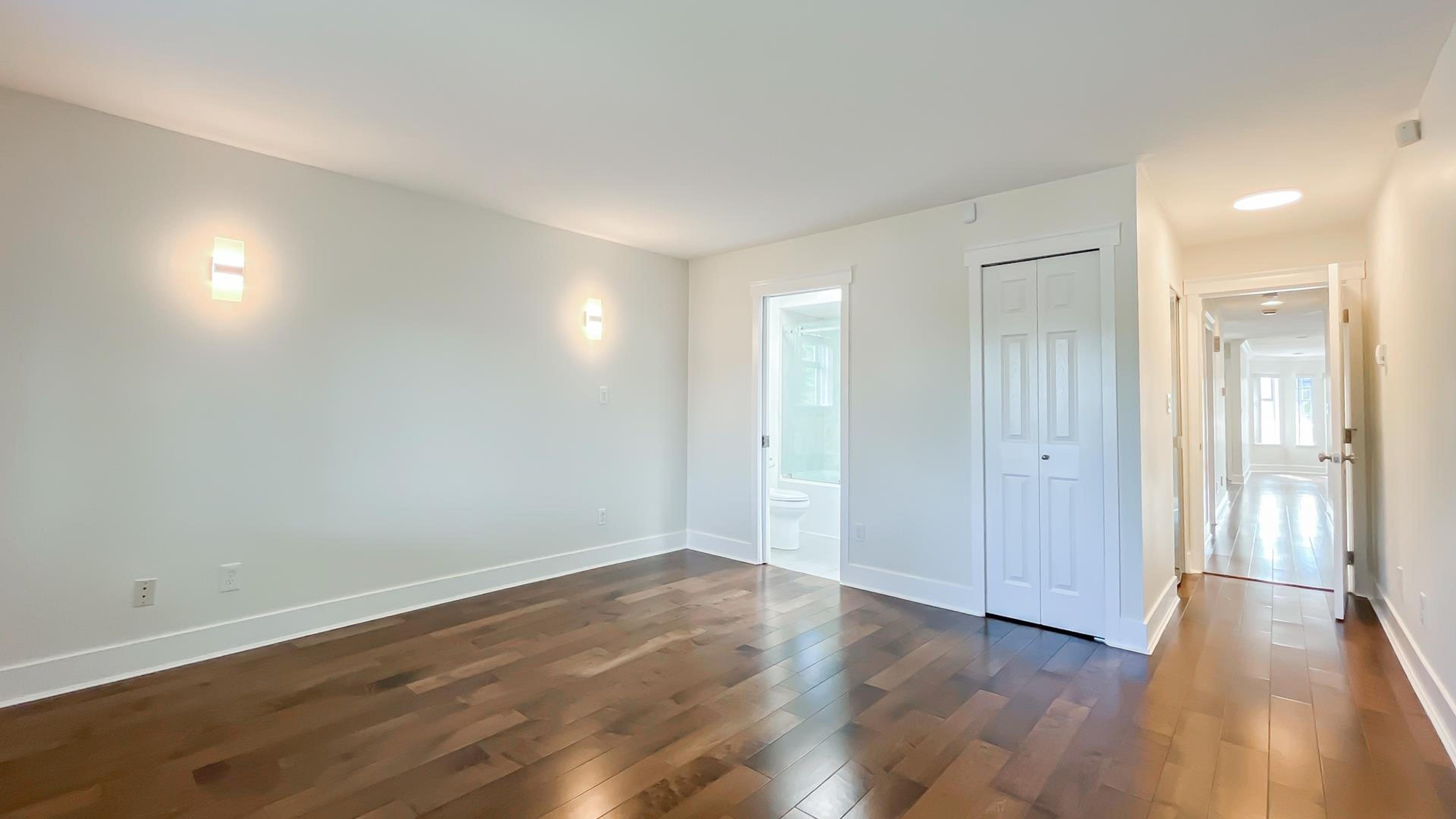 5076 SMITH AVENUE - Image 13