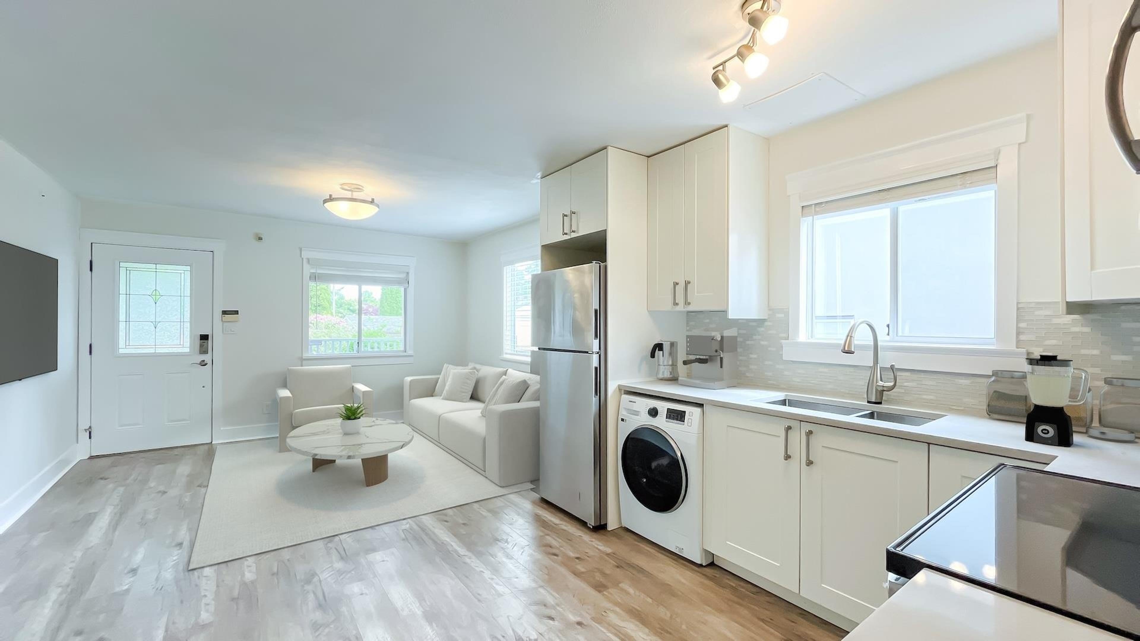 5076 SMITH AVENUE - Image 7