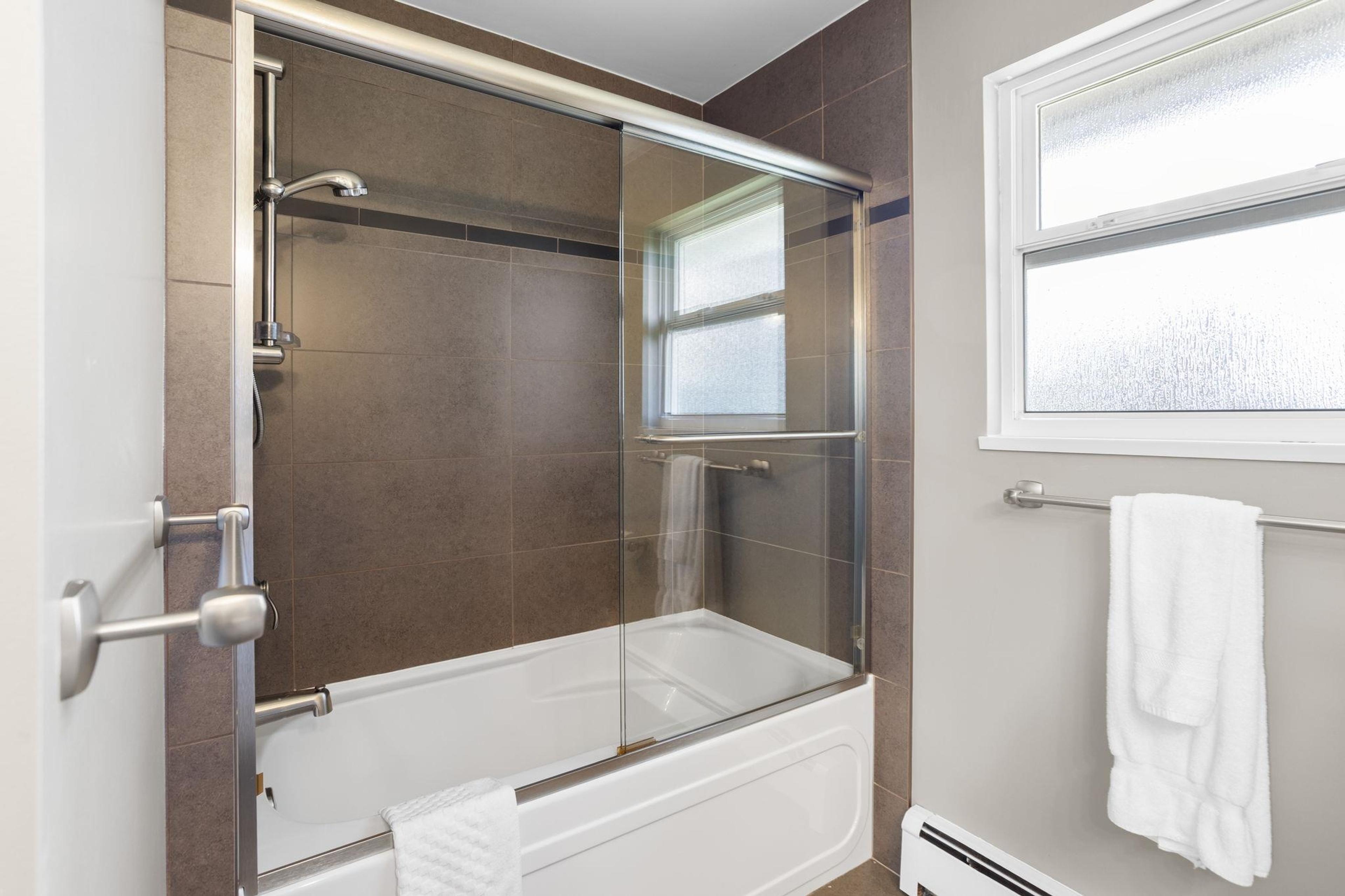 6330 LOCHDALE STREET - Image 26