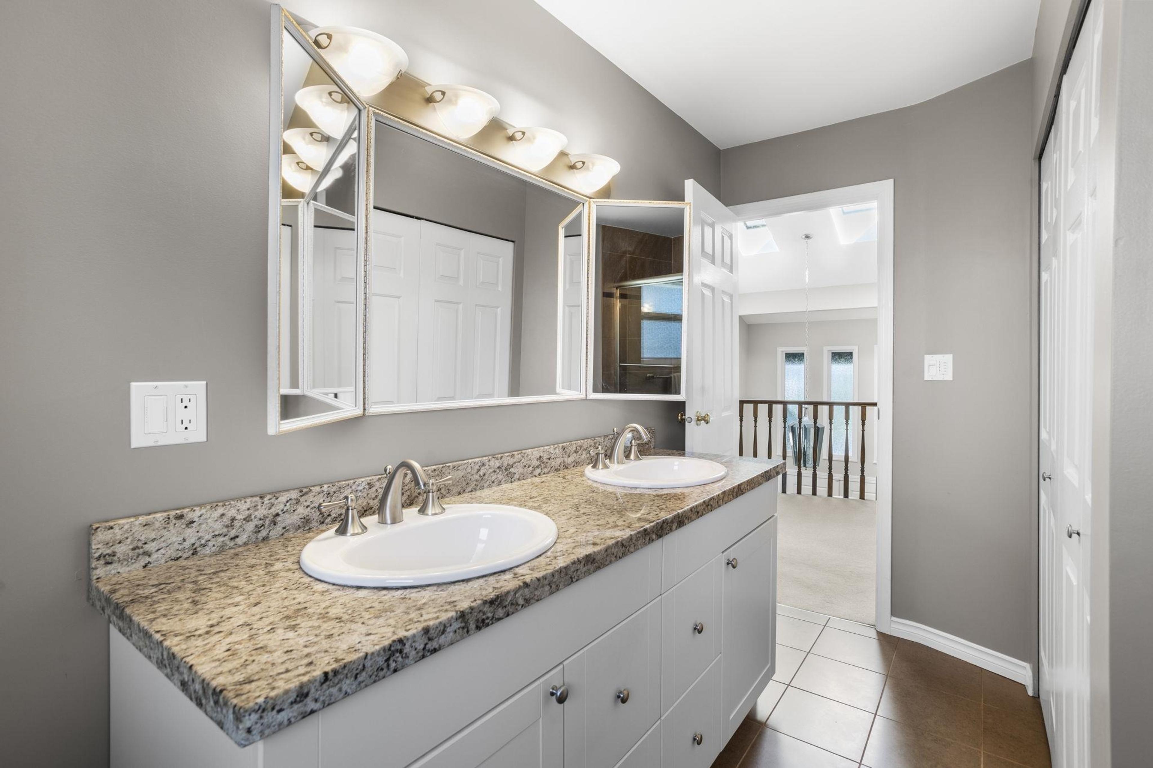 6330 LOCHDALE STREET - Image 25