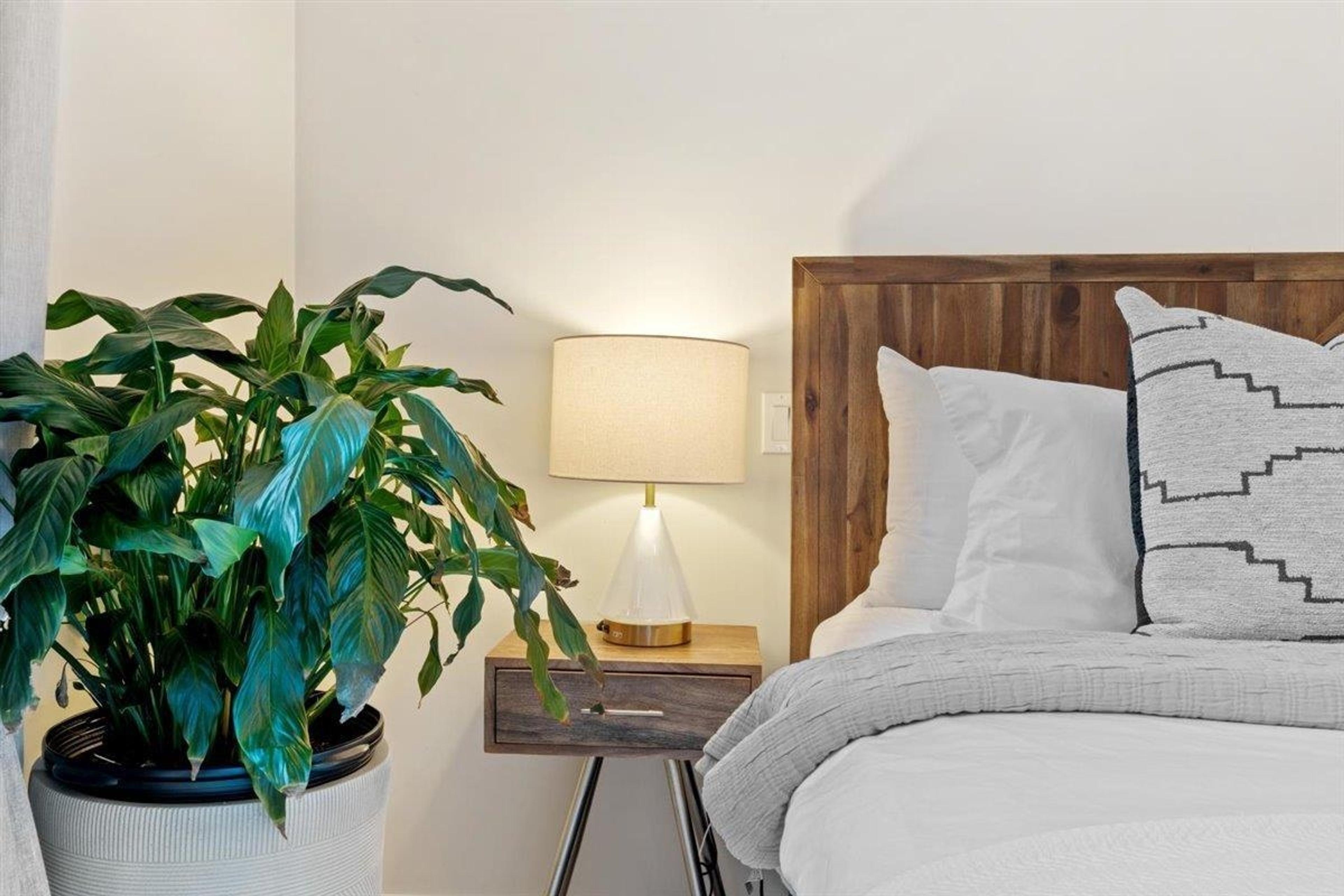 #37 3728 THURSTON STREET - Image 15
