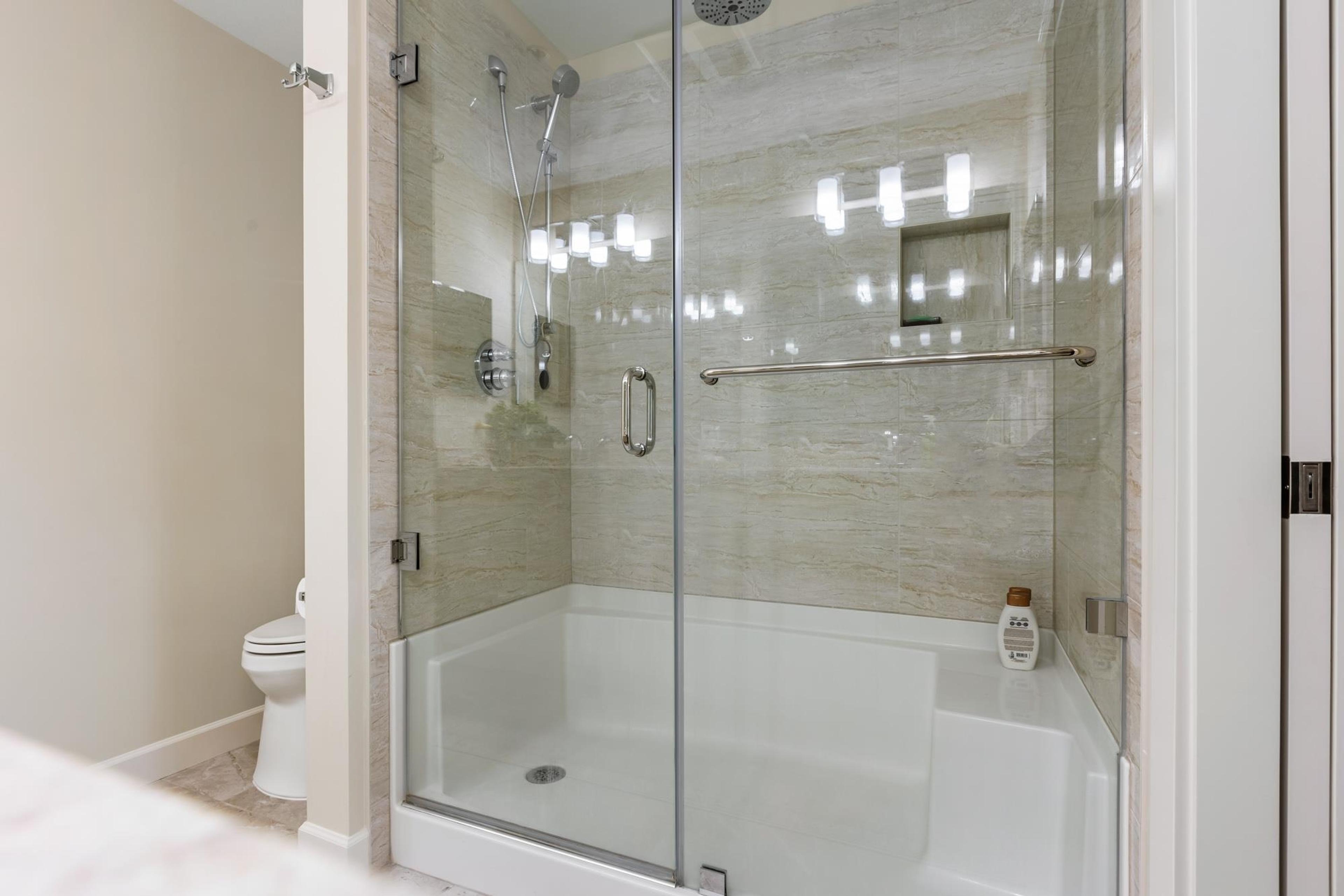 #307 14588 MCDOUGALL DRIVE - Image 23