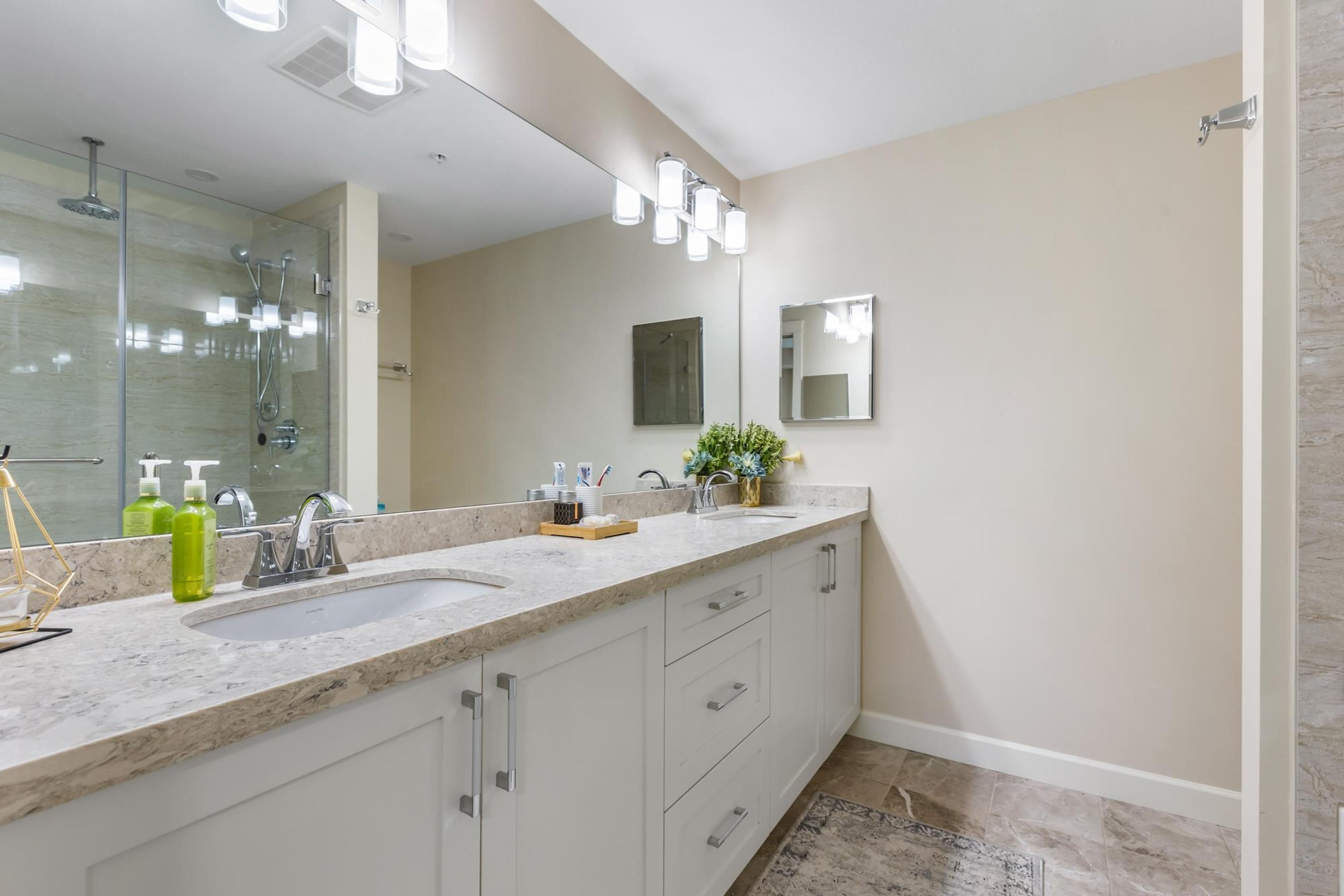 #307 14588 MCDOUGALL DRIVE - Image 22