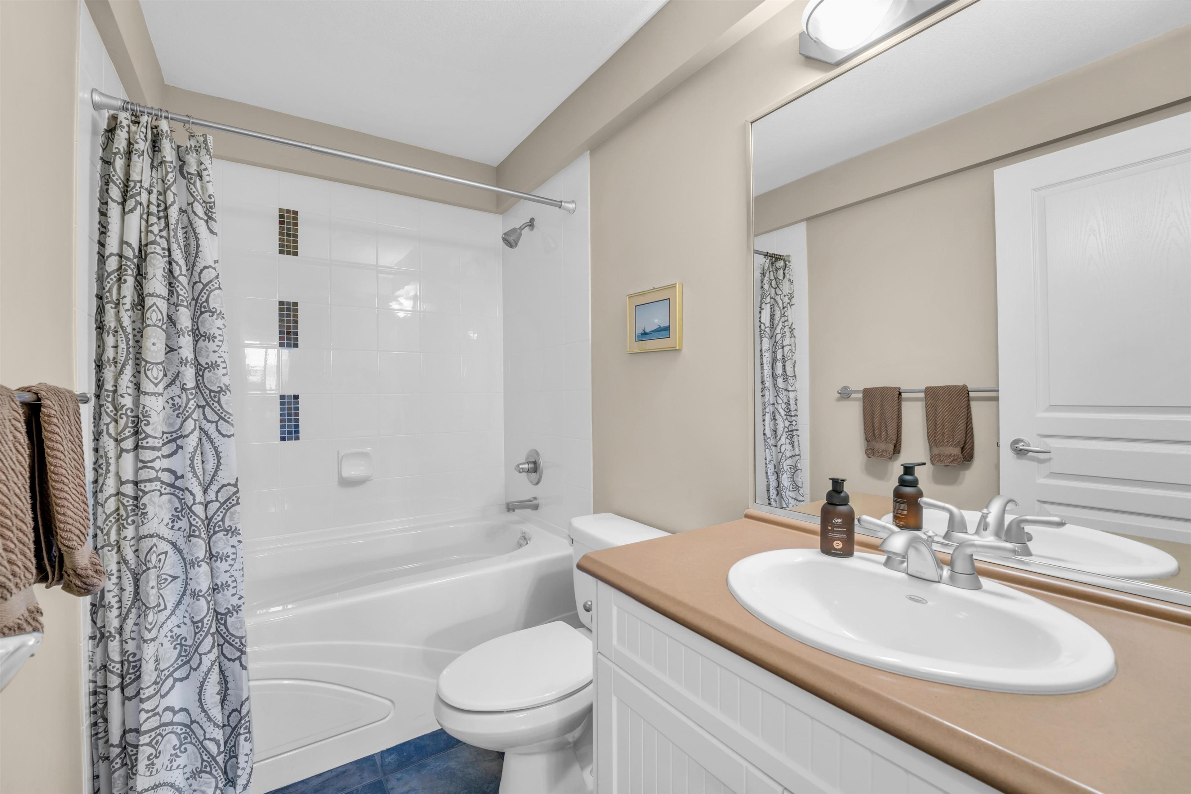 #203 1787 154TH STREET - Image 16
