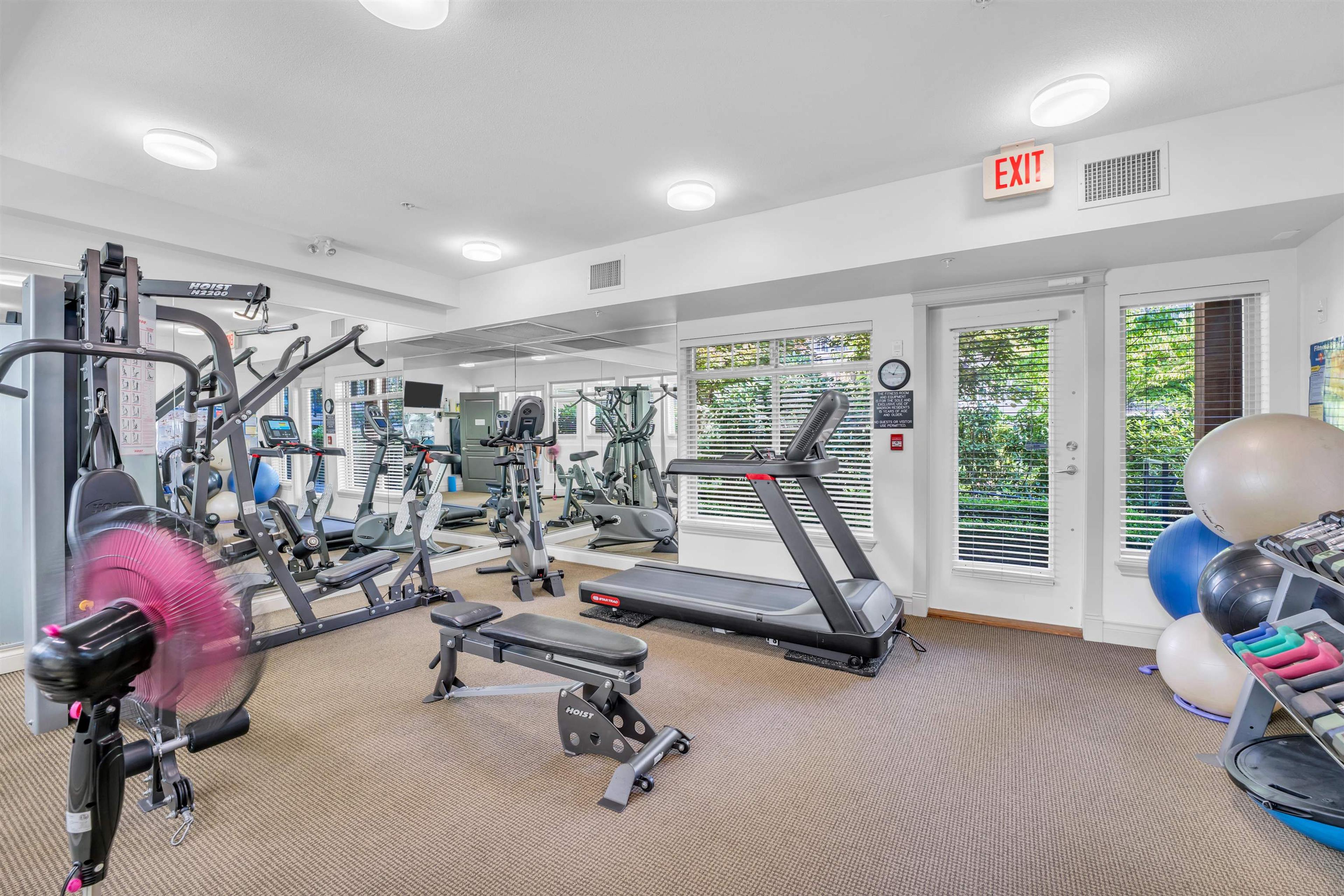 #203 1787 154TH STREET - Image 22