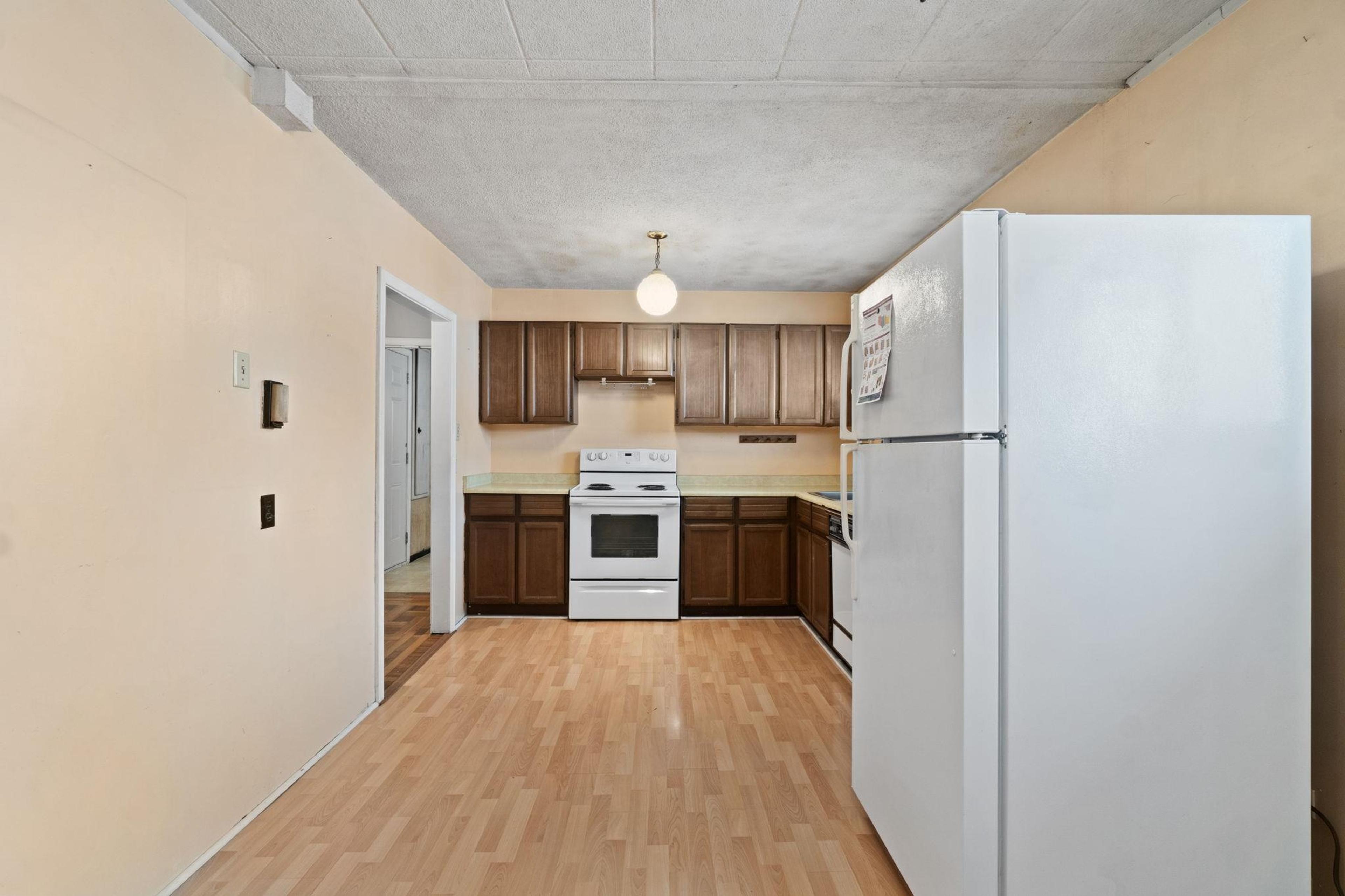 837 WINDERMERE STREET - Image 5