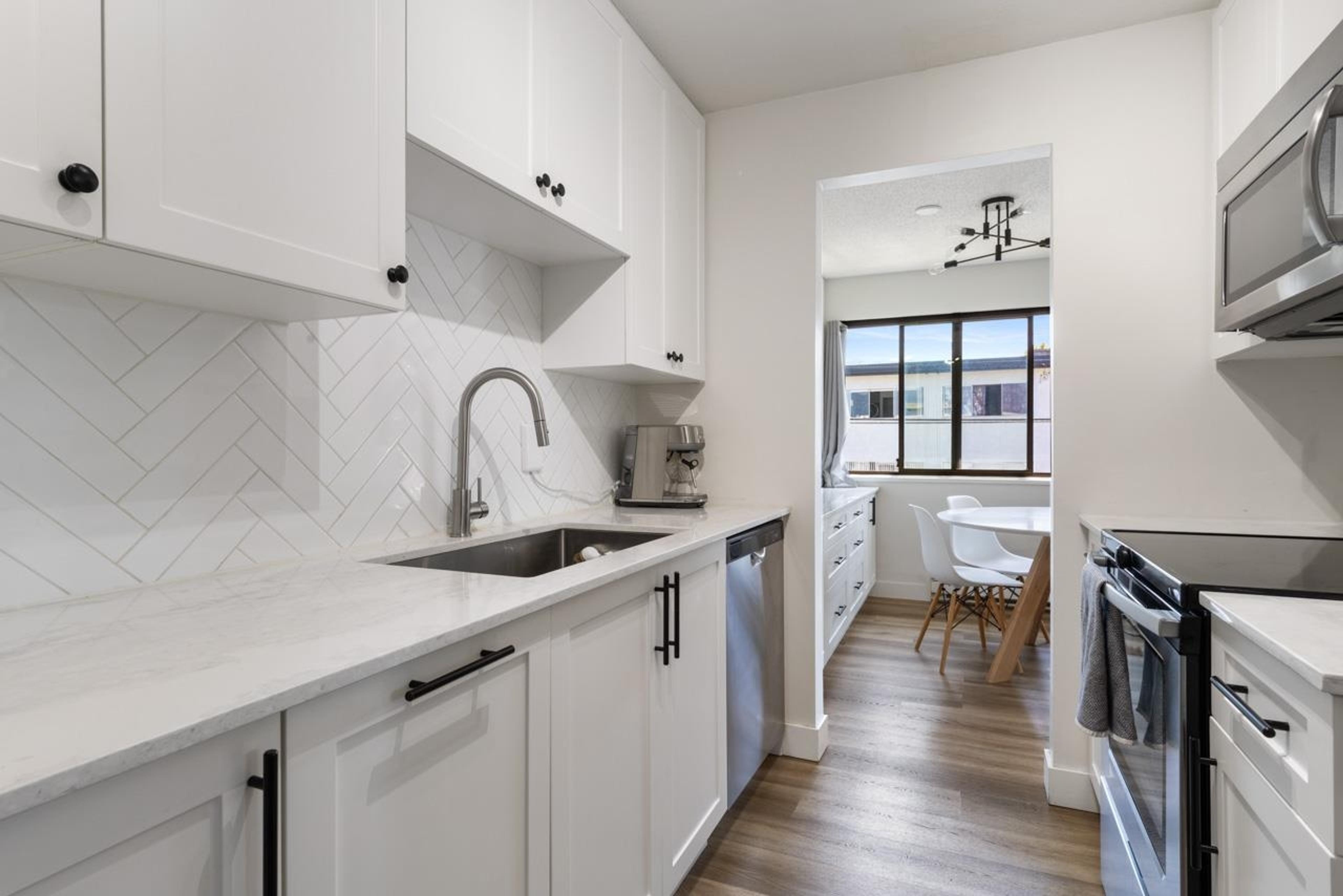 #305 642 E 7TH AVENUE - Image 5