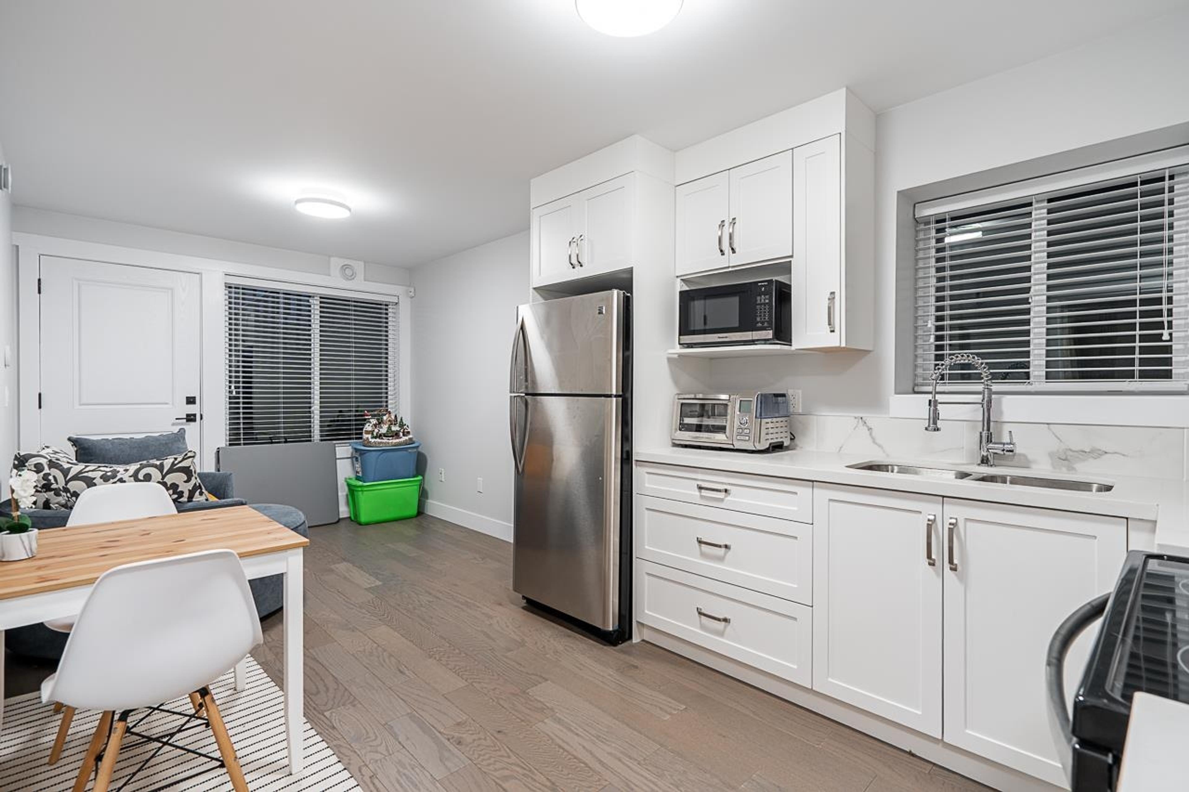 89 WARWICK AVENUE - Image 26