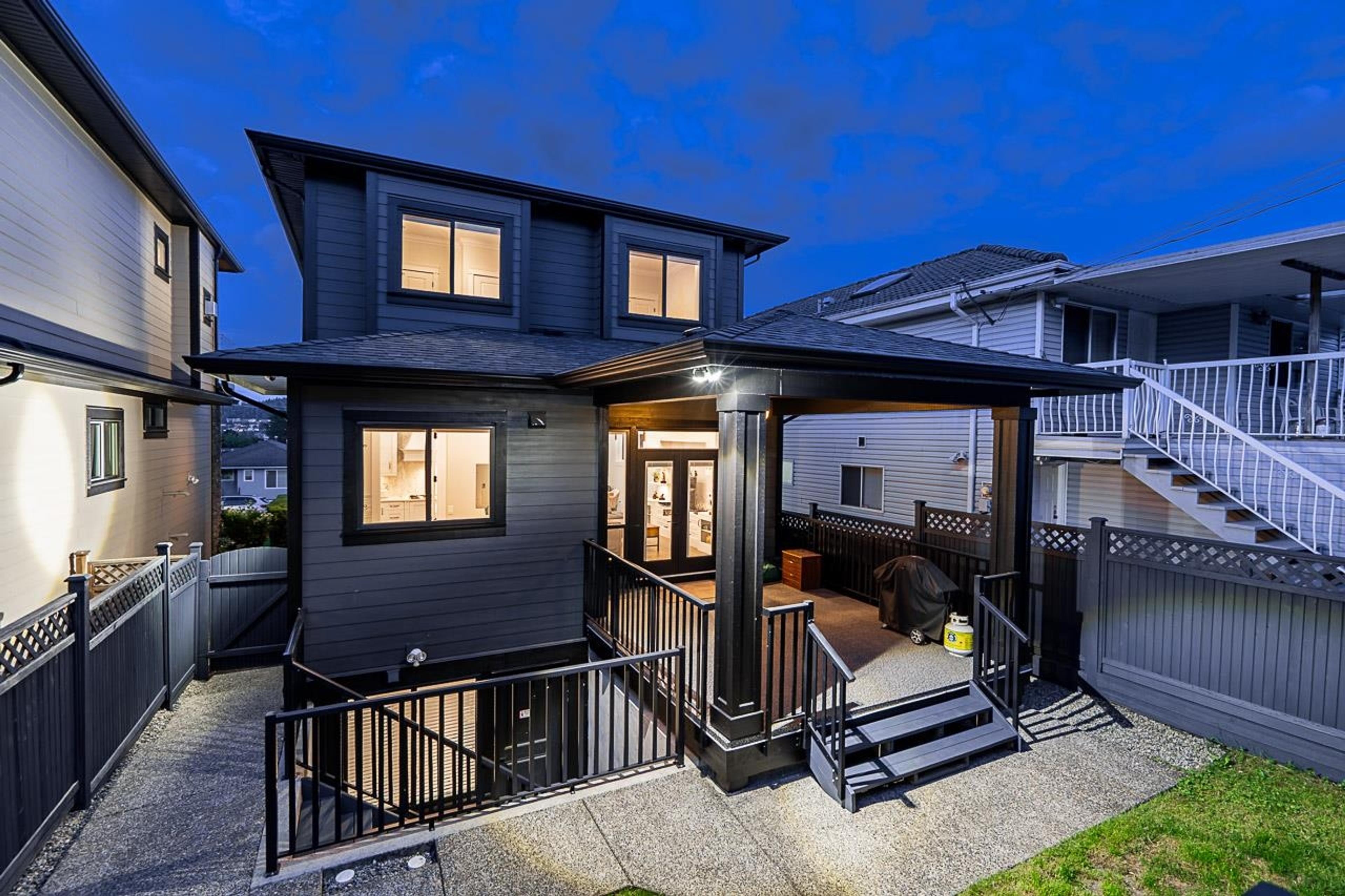 89 WARWICK AVENUE - Image 32