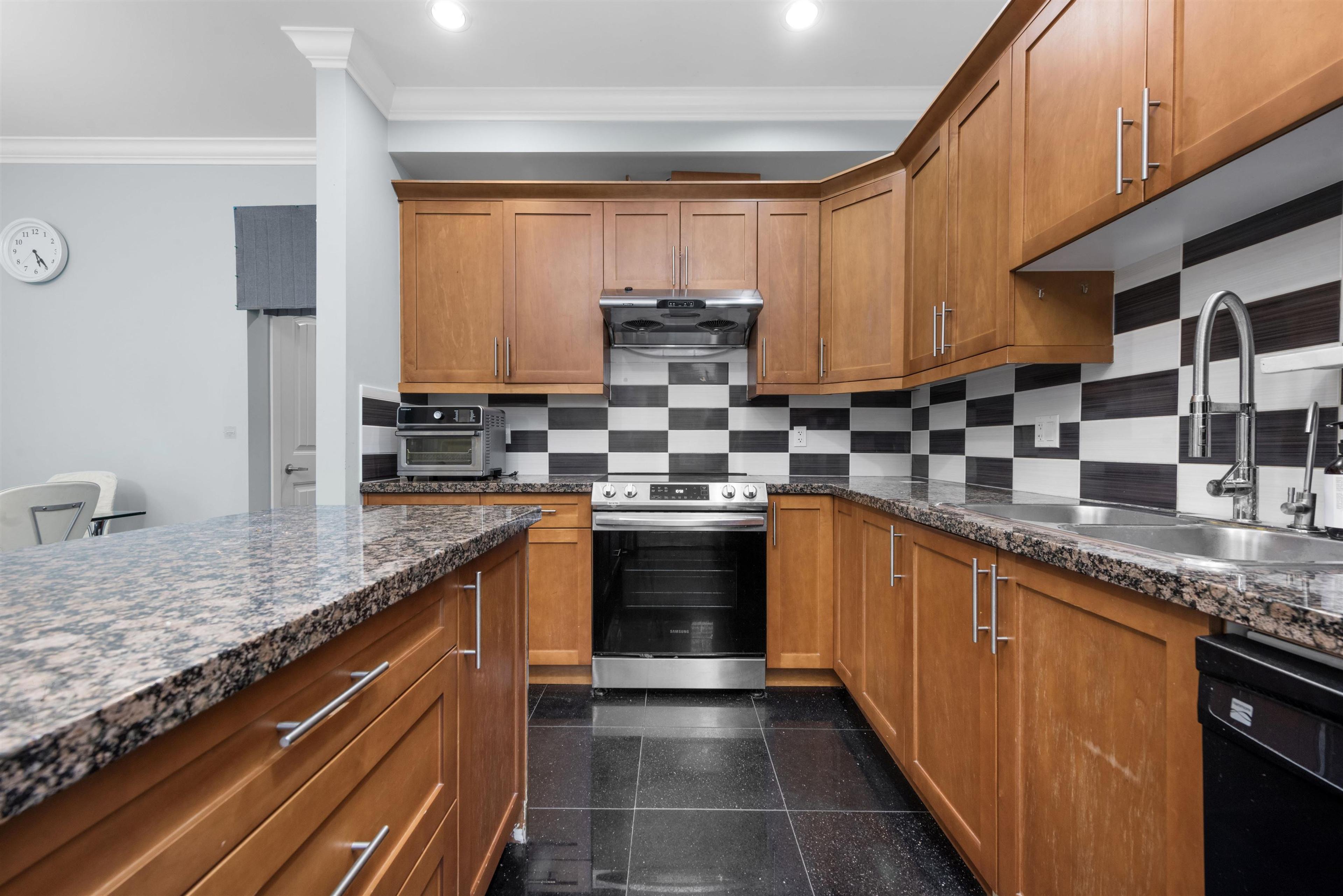 #16 22788 WESTMINSTER HIGHWAY - Image 9