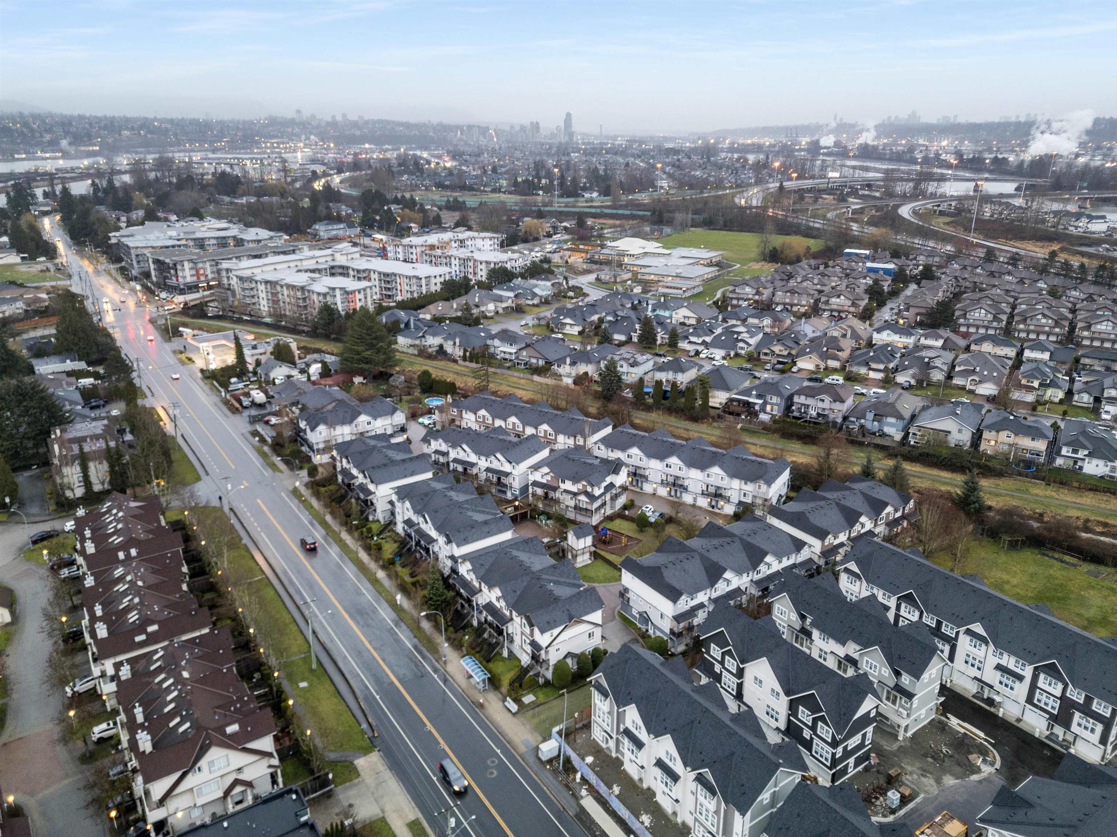 #16 22788 WESTMINSTER HIGHWAY - Image 31
