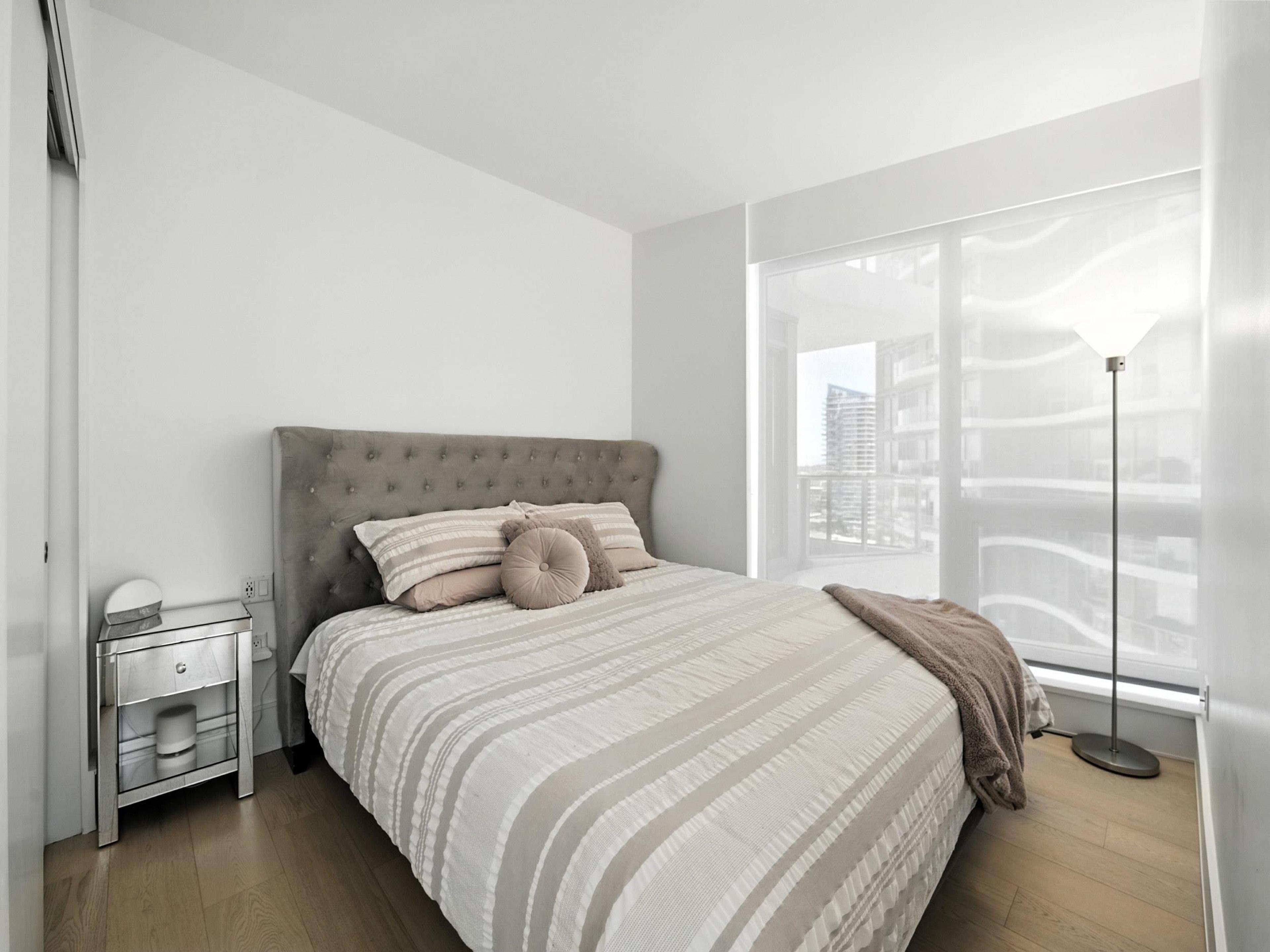 #1604 1500 MARTIN STREET - Image 9