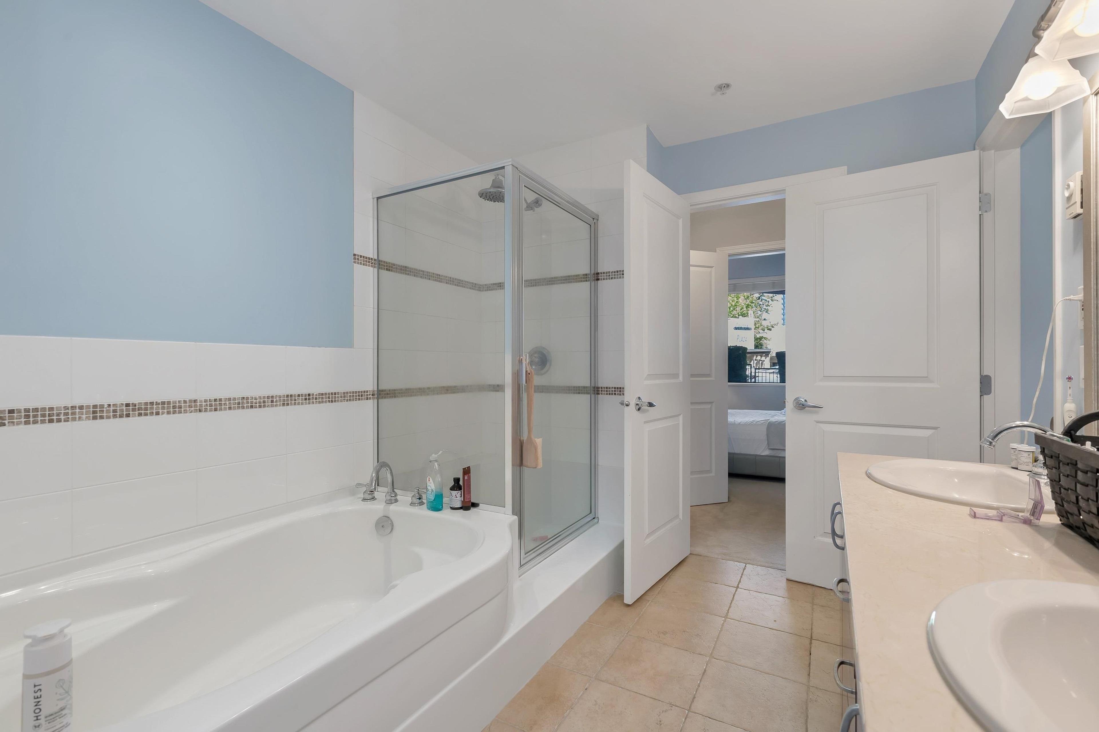 #107 1551 FOSTER STREET - Image 10