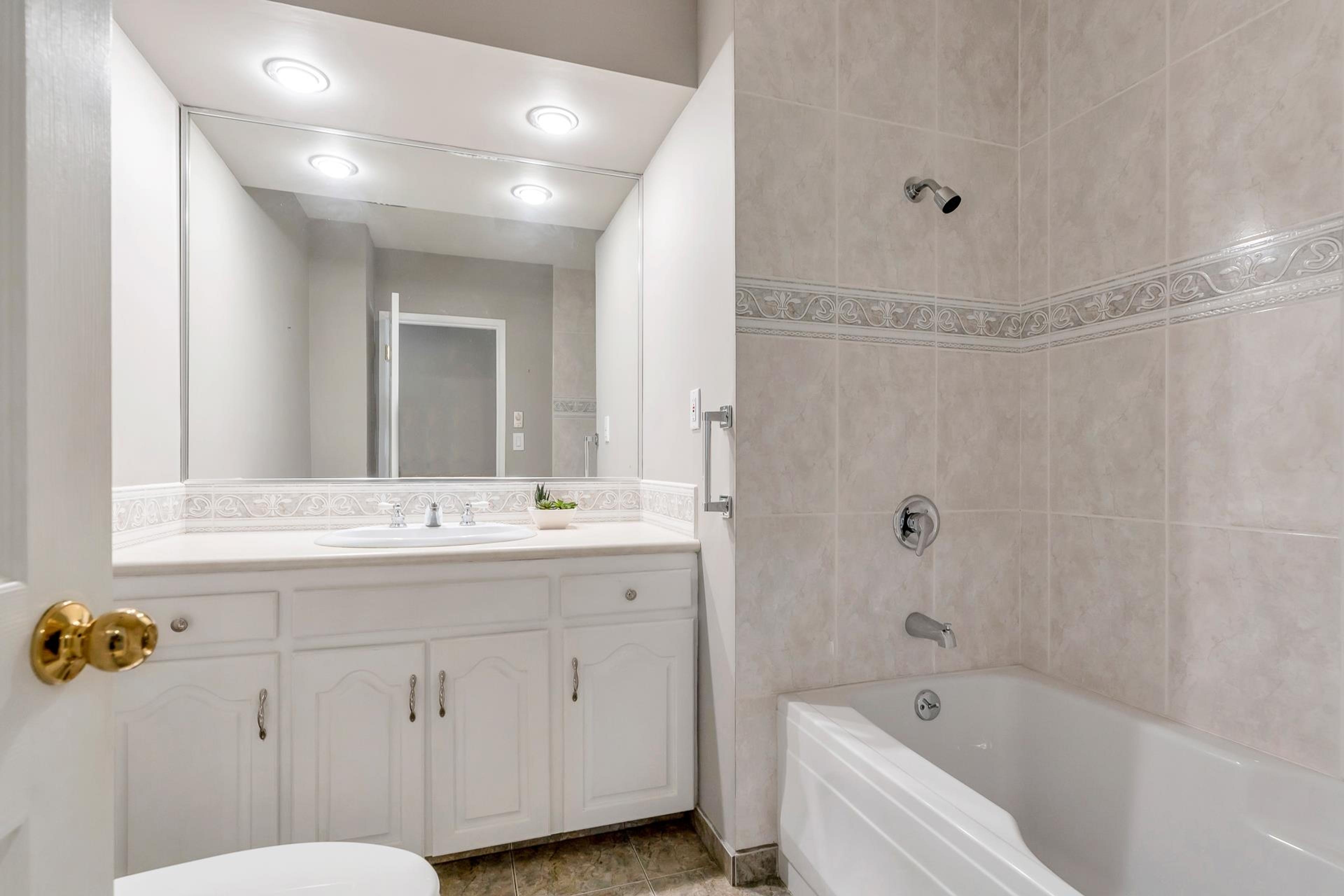 837 POIRIER STREET - Image 22