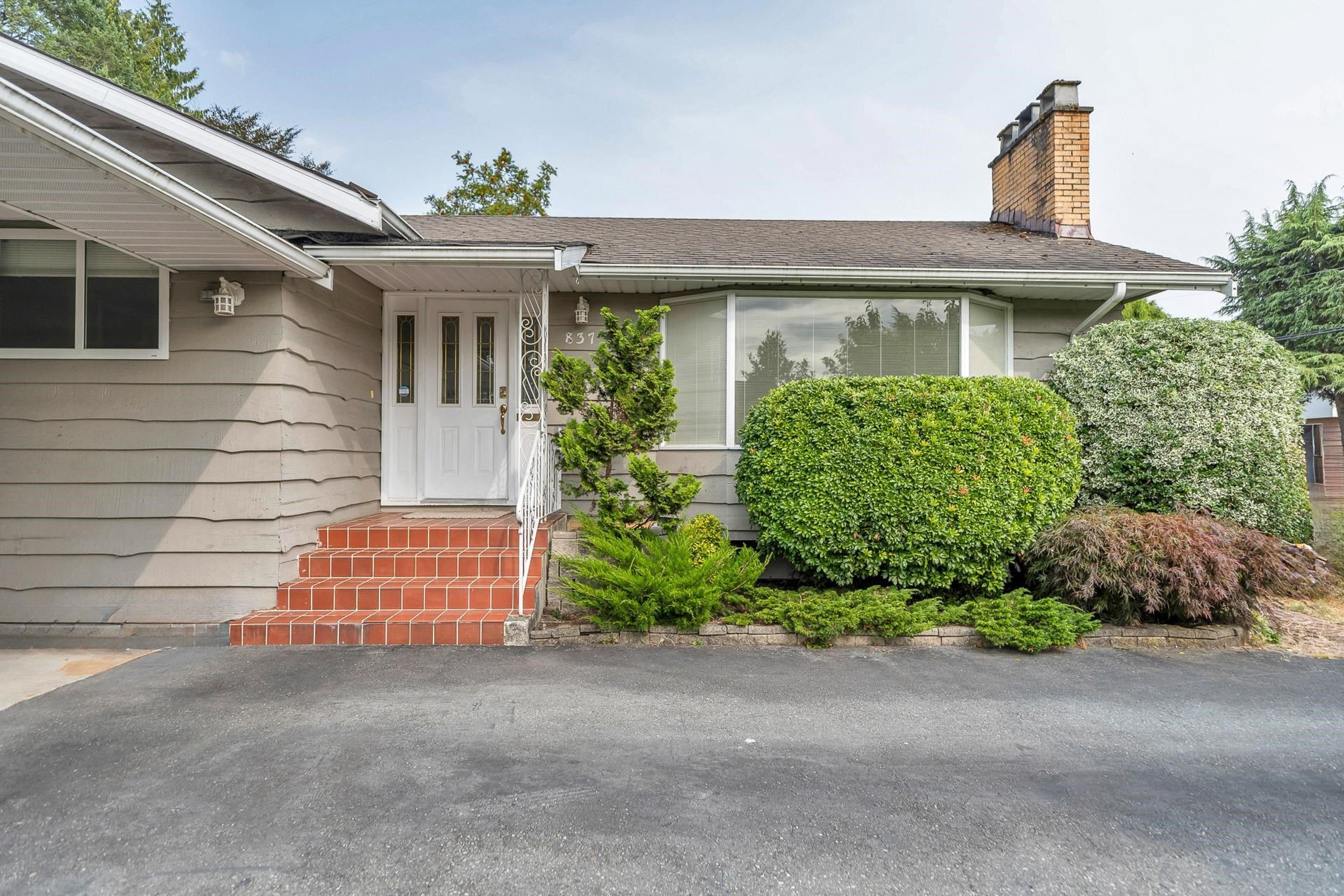 837 POIRIER STREET - Image 5