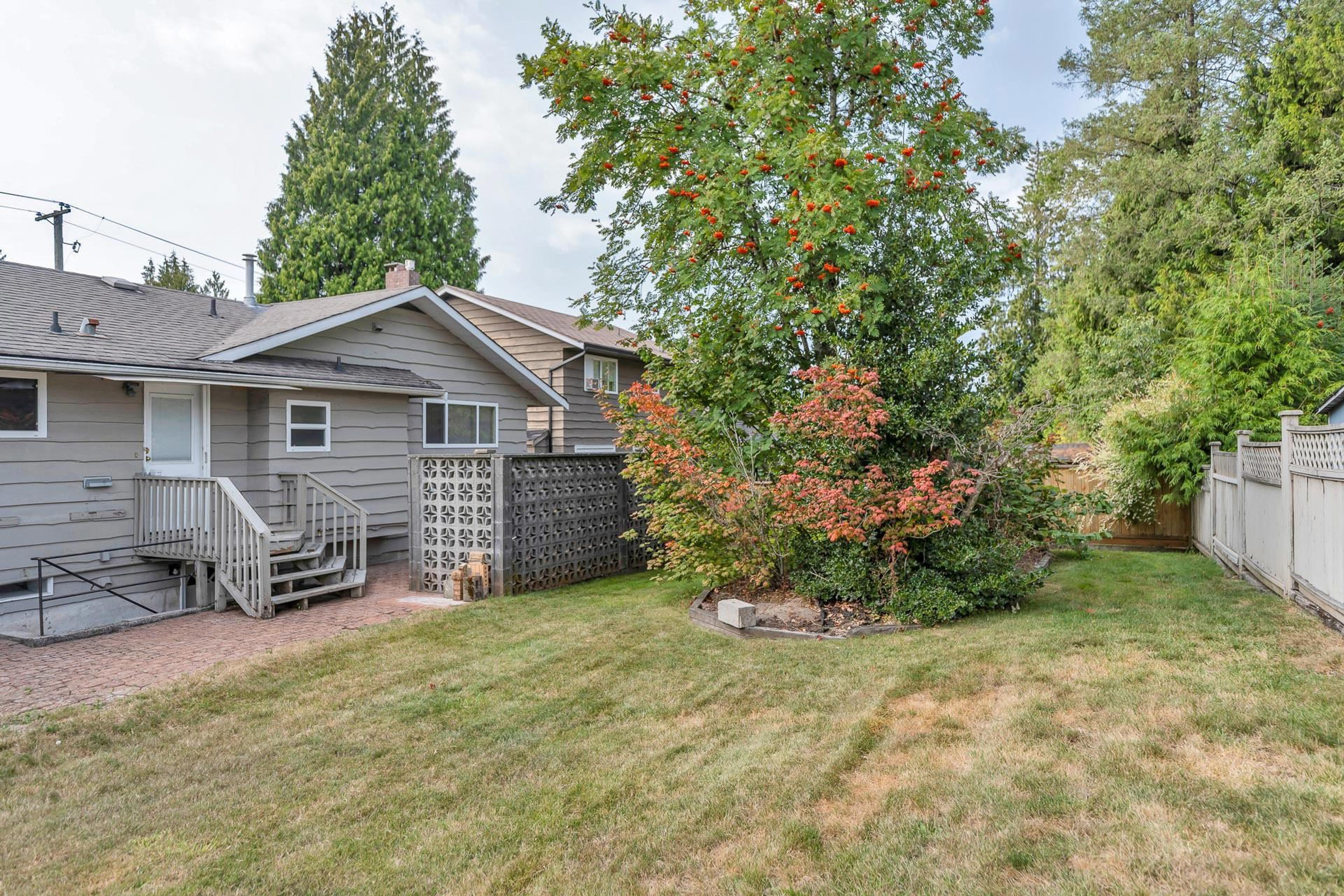 837 POIRIER STREET - Image 9