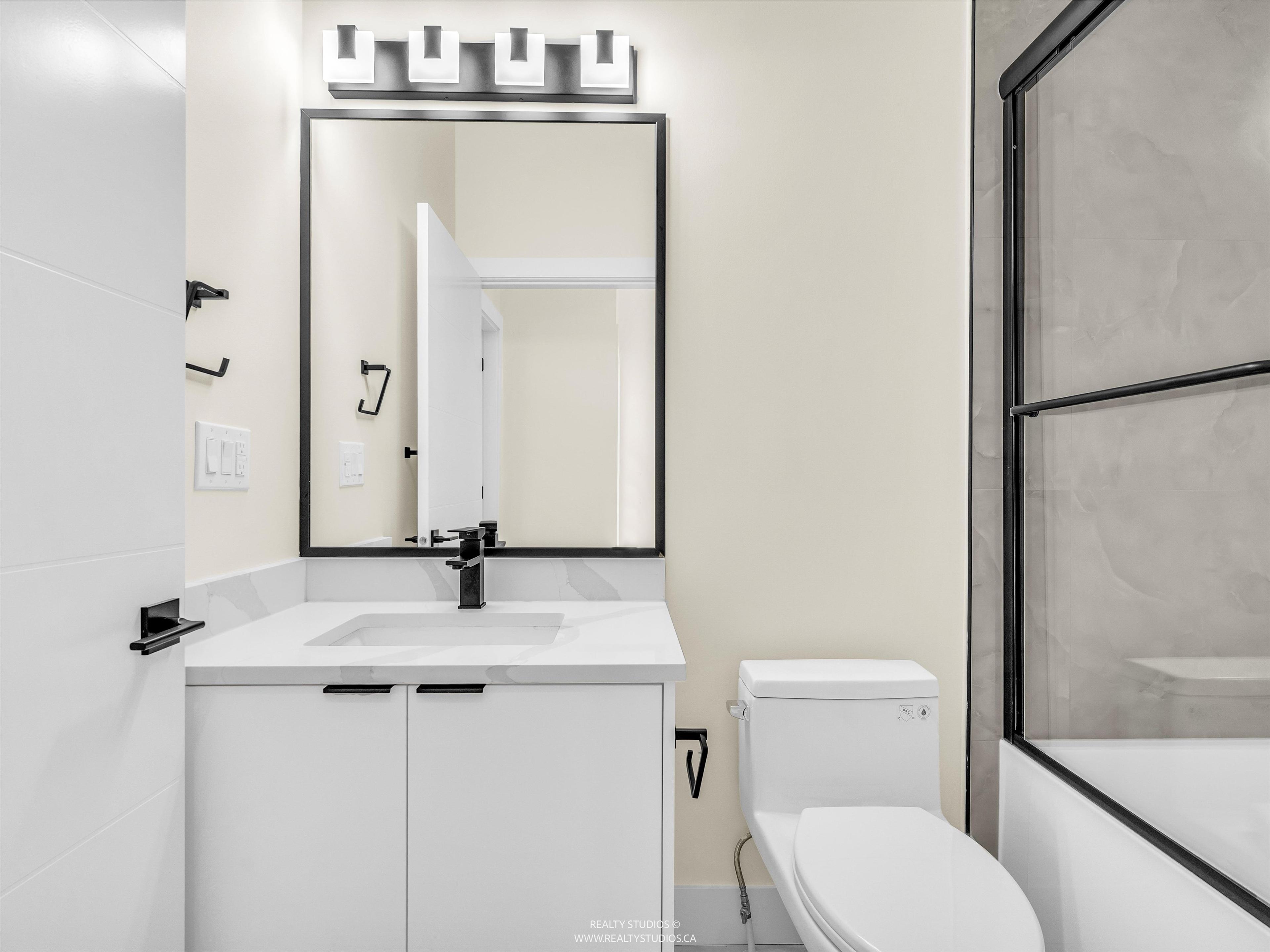 #1 5221 CLARENDON STREET - Image 23