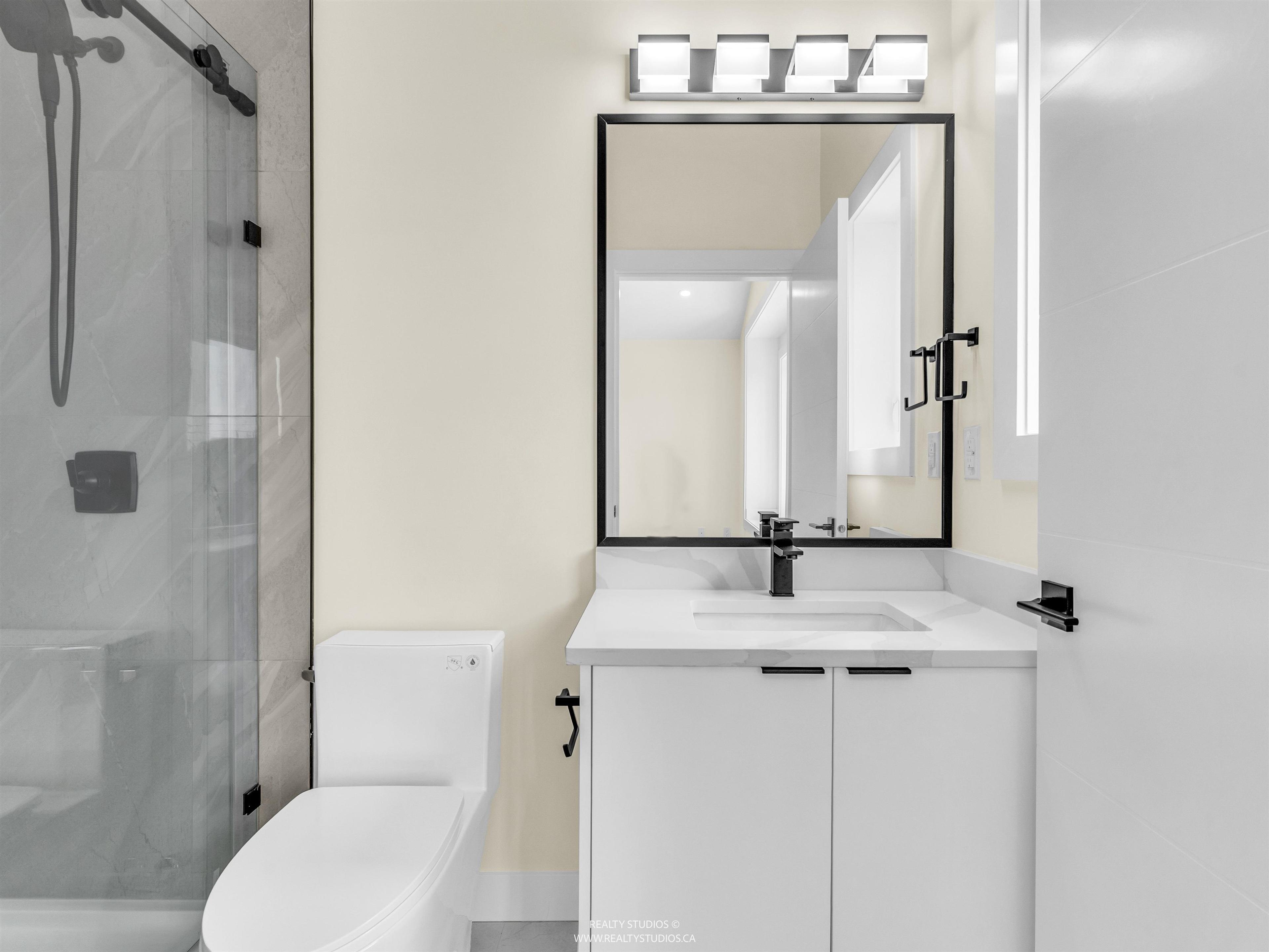 #1 5221 CLARENDON STREET - Image 17