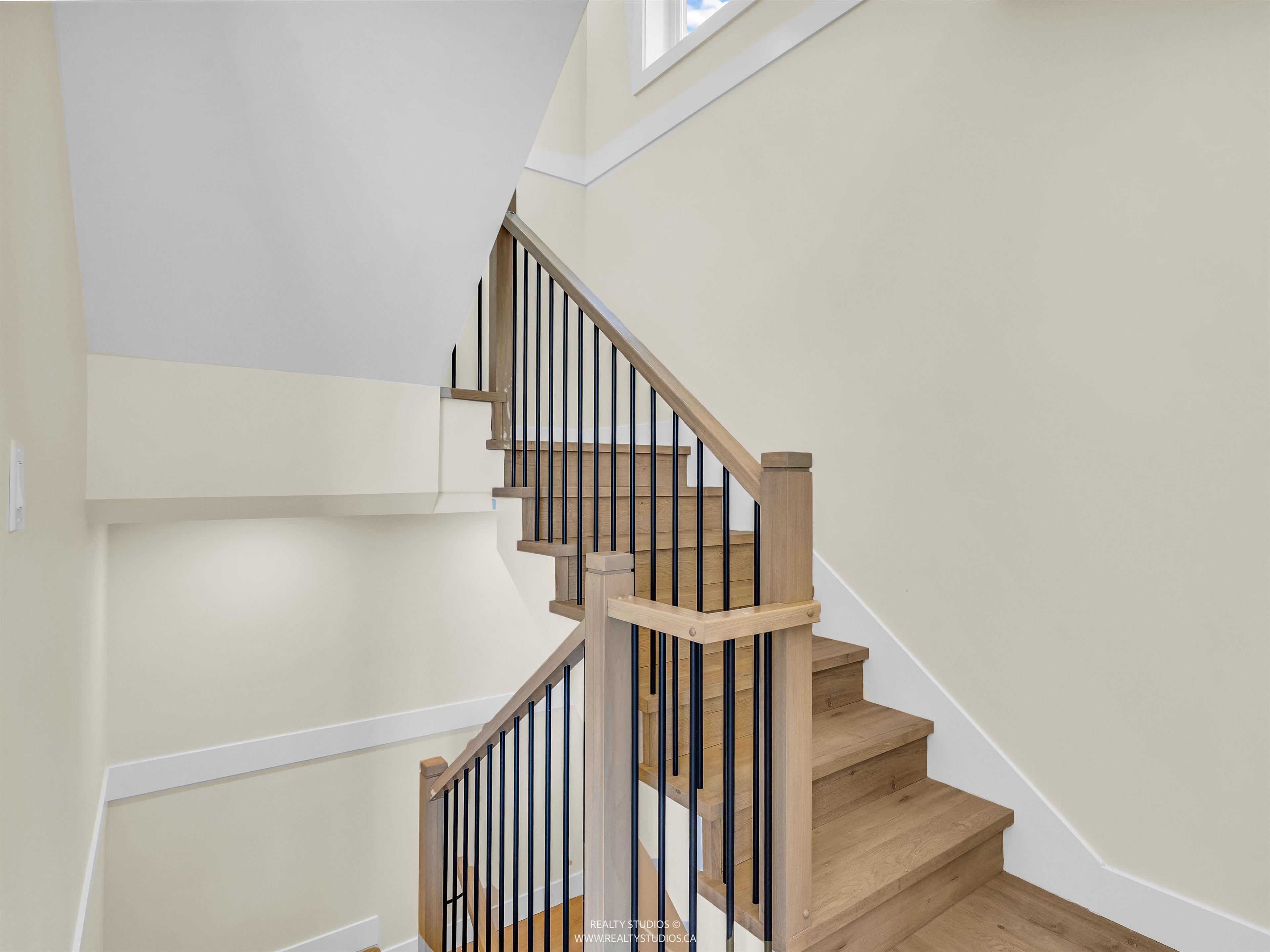 #1 5221 CLARENDON STREET - Image 12