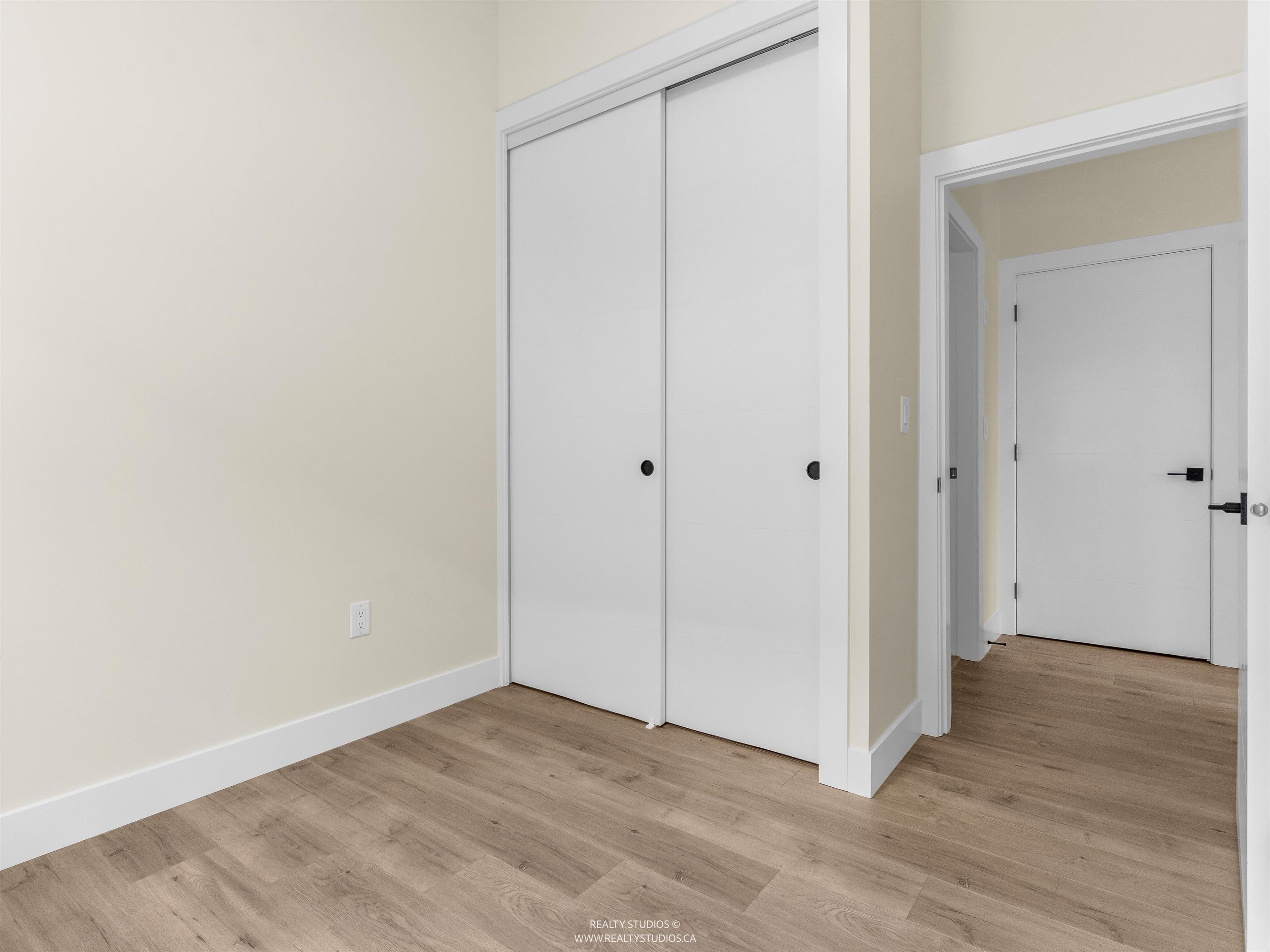 #1 5221 CLARENDON STREET - Image 26