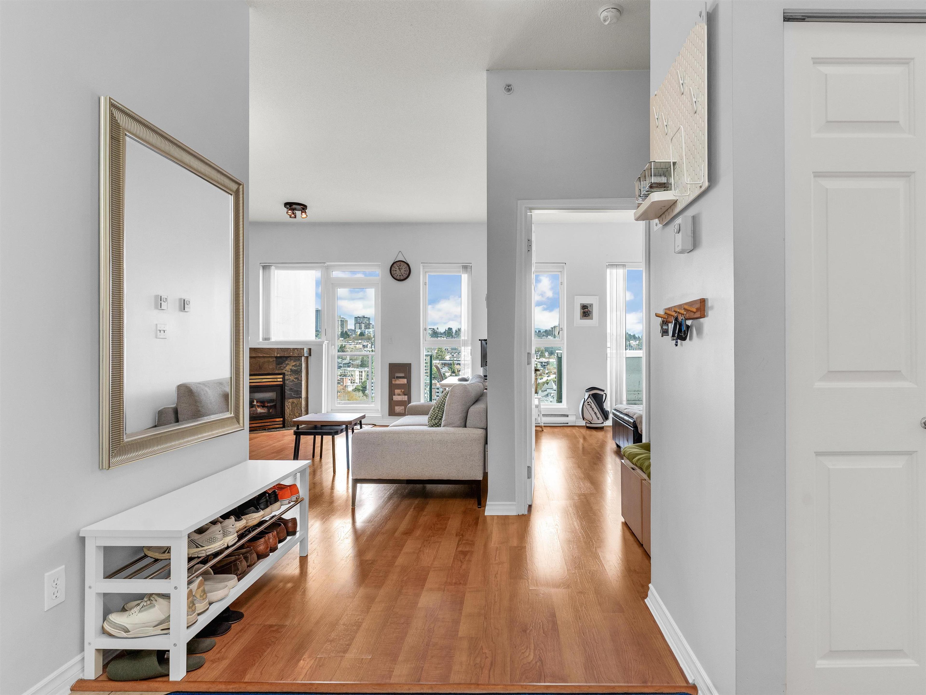 #2205 10 LAGUNA COURT - Image 17