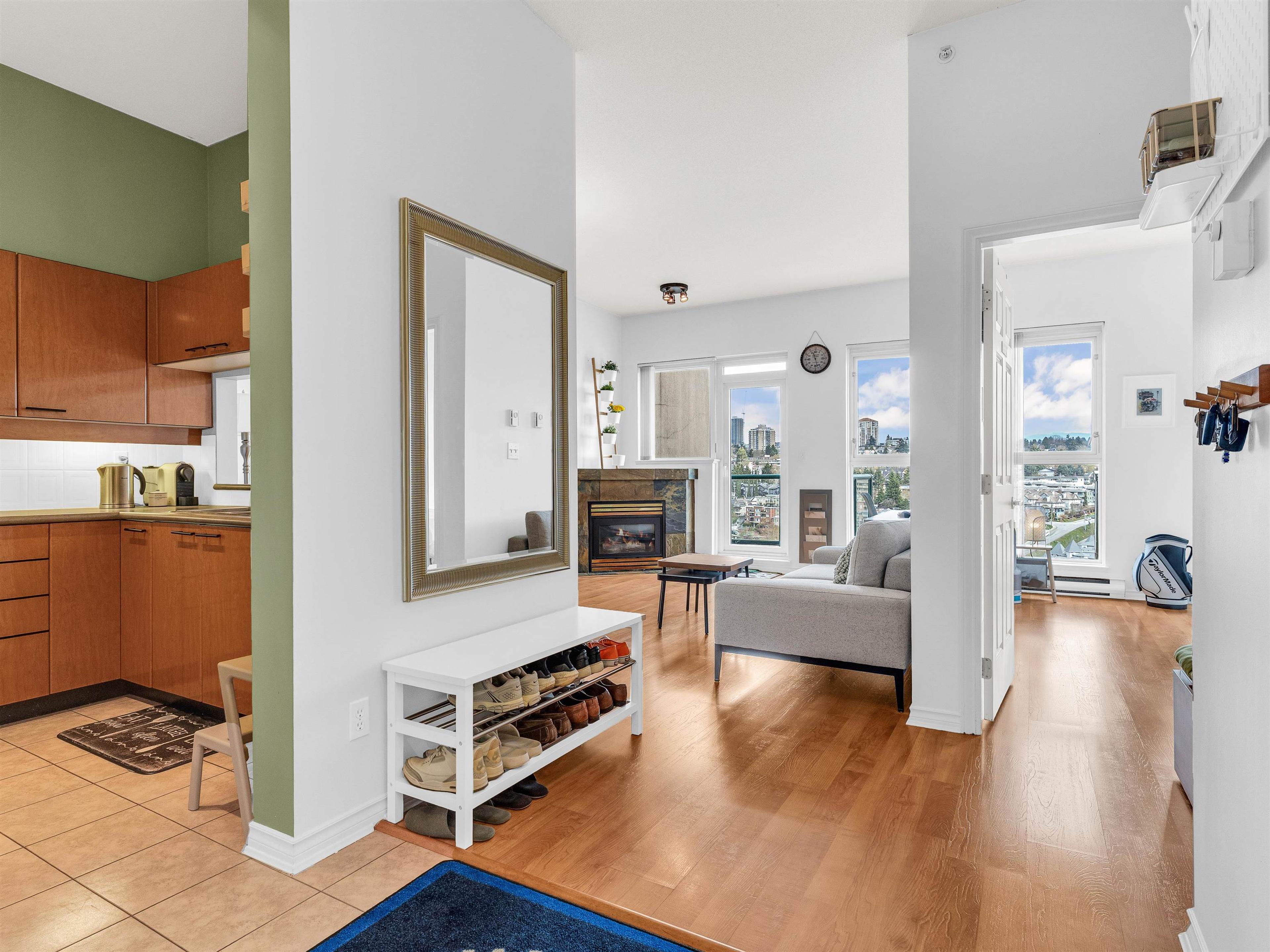 #2205 10 LAGUNA COURT - Image 18