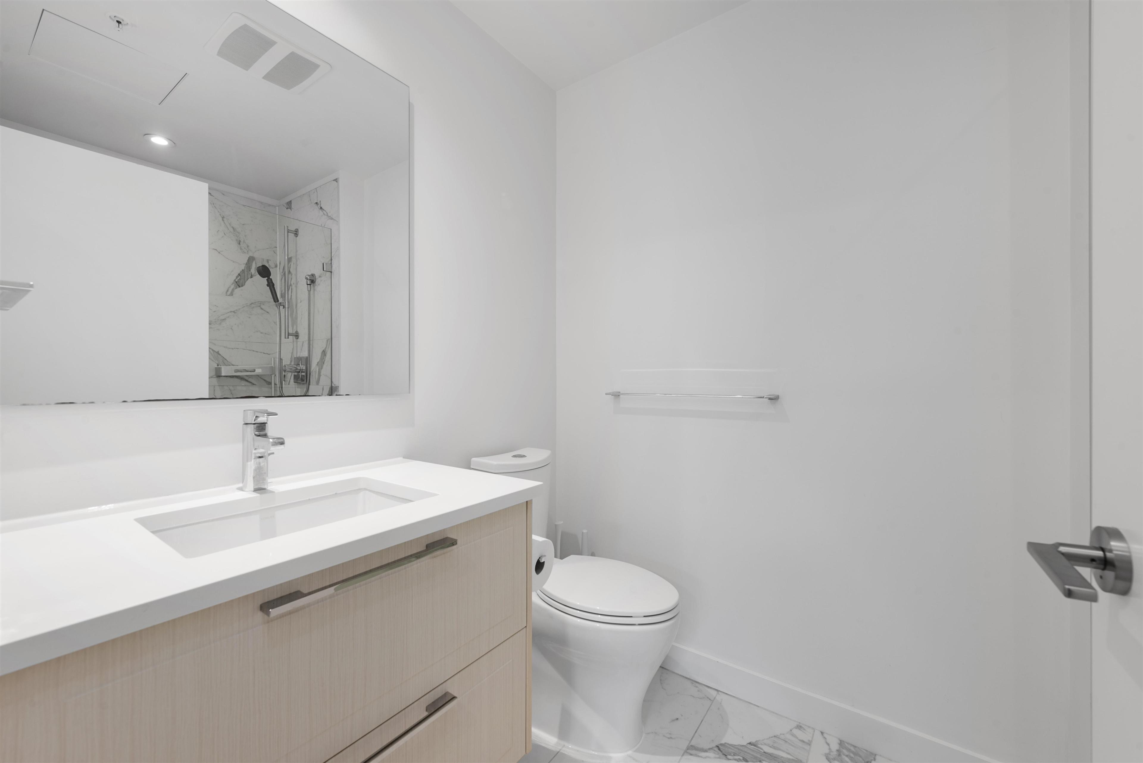 #208 6633 CAMBIE STREET - Image 21