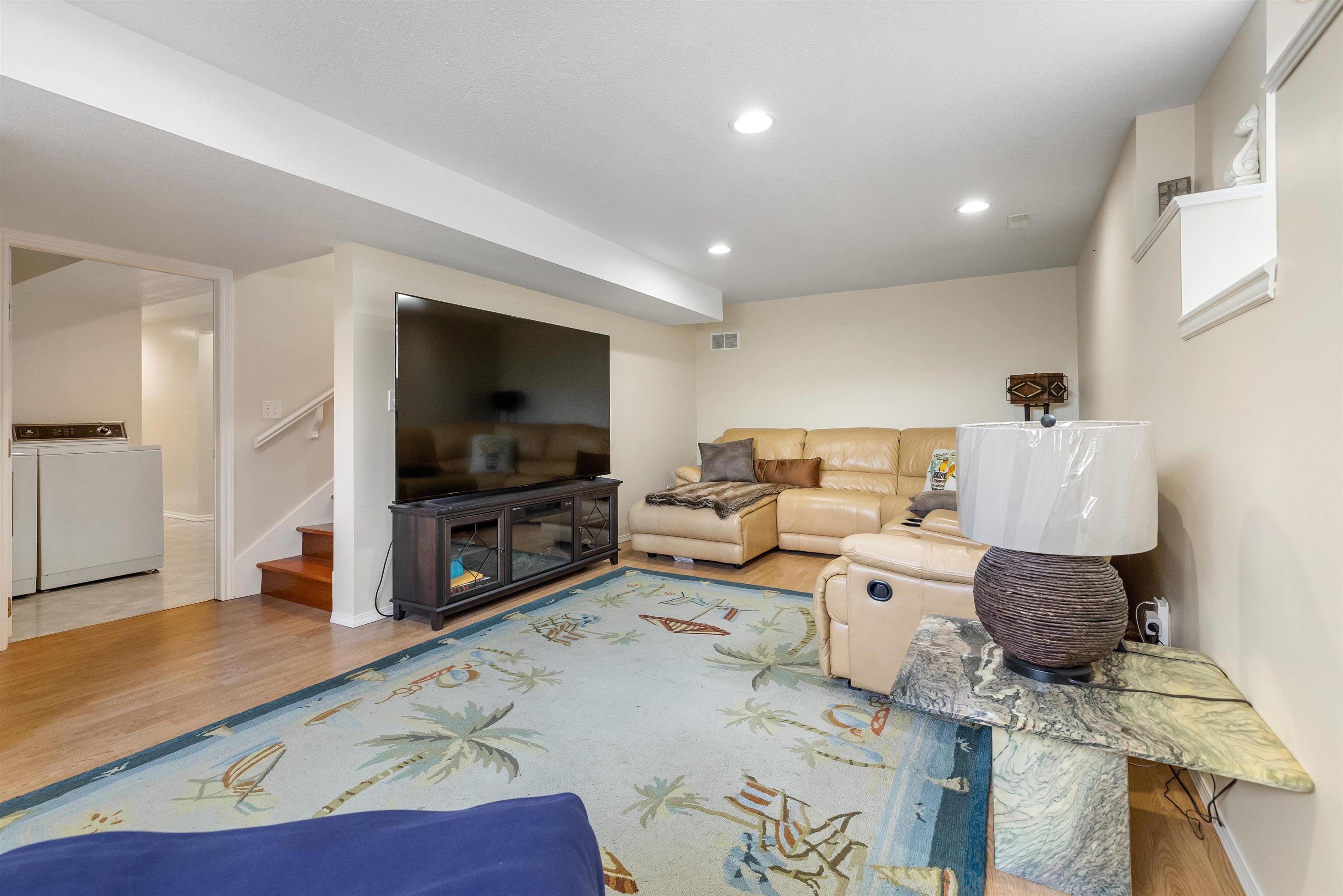 32788 CHILCOTIN DRIVE - Image 32