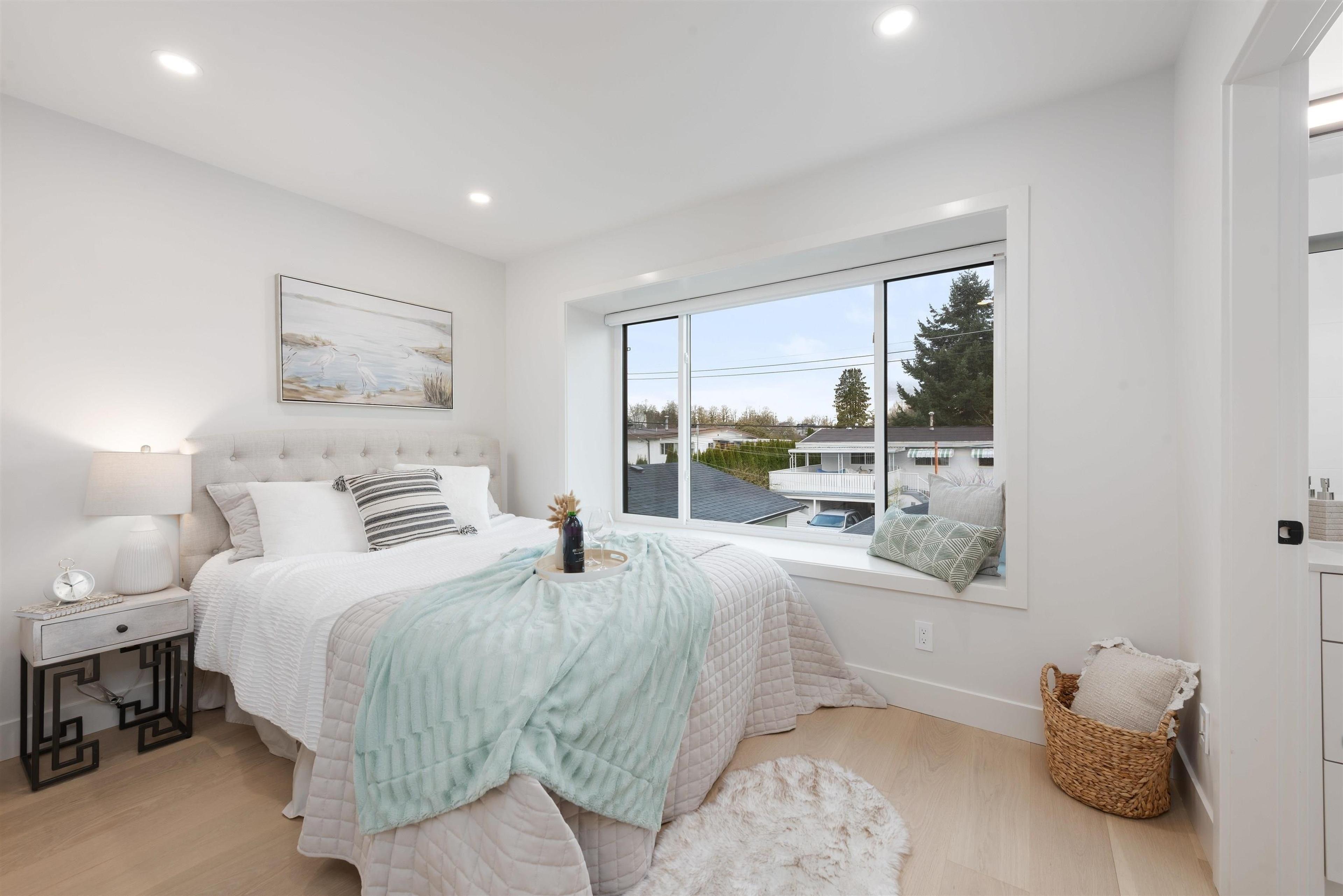 3349 KASLO STREET - Image 20