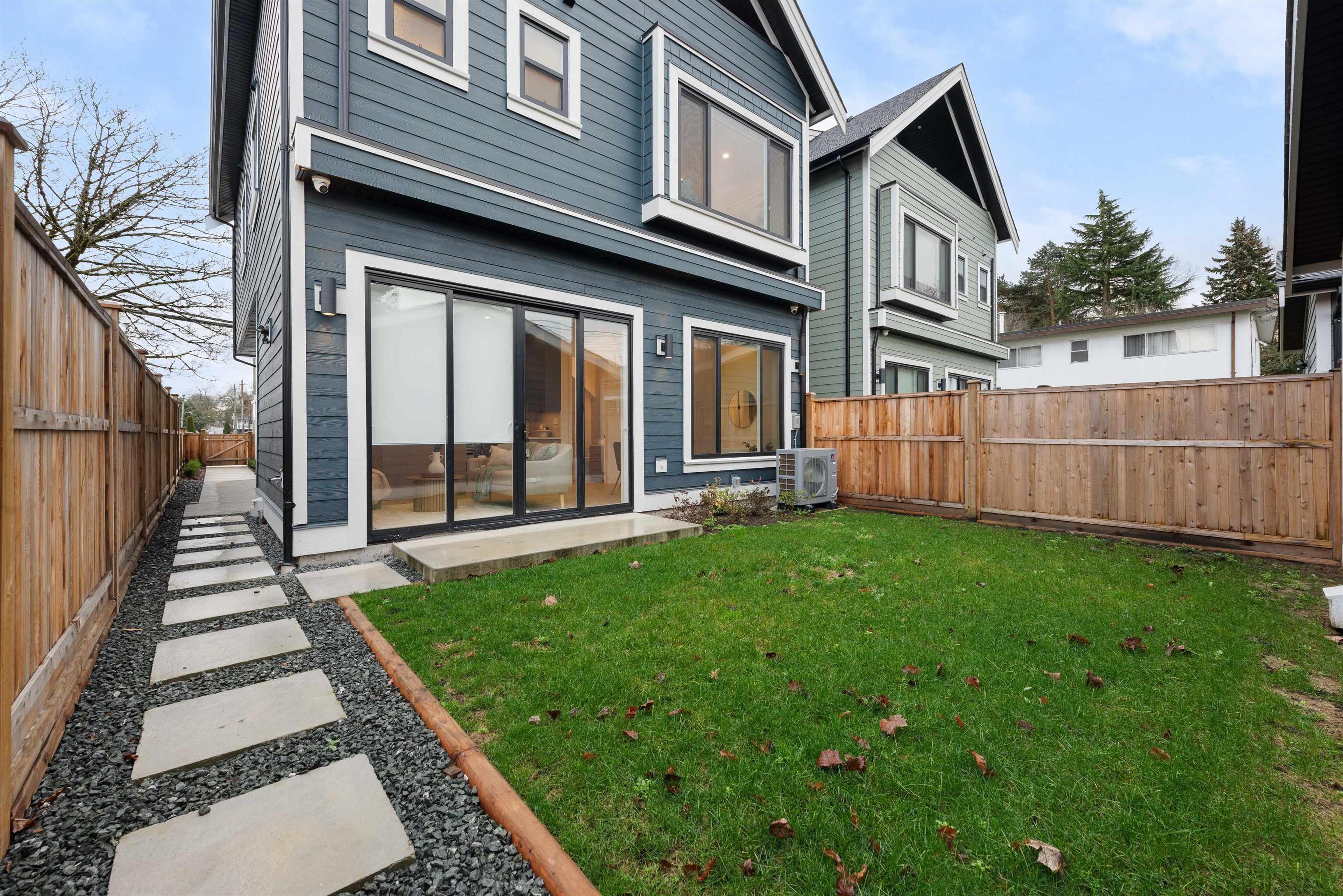 3349 KASLO STREET - Image 10