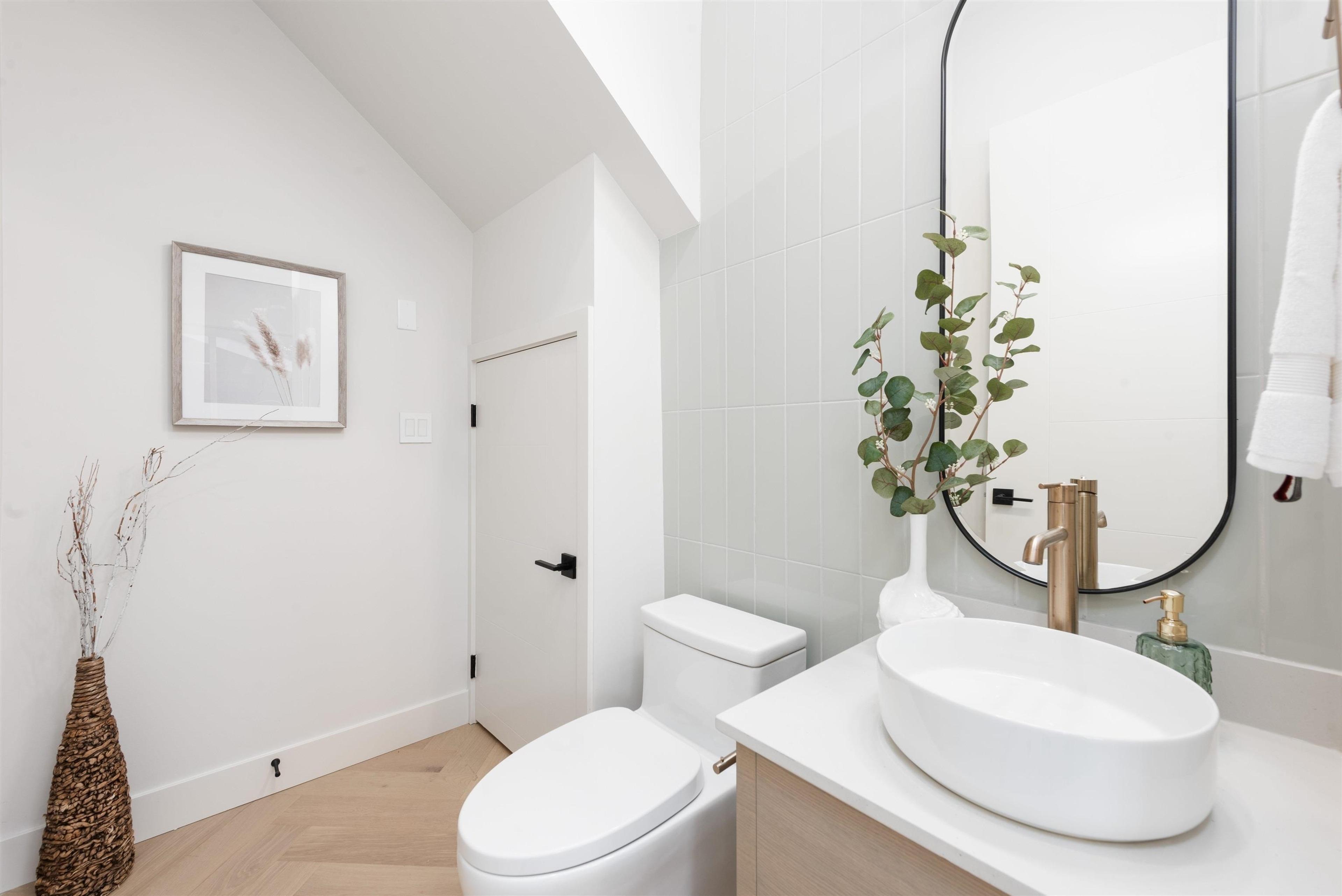 3349 KASLO STREET - Image 25