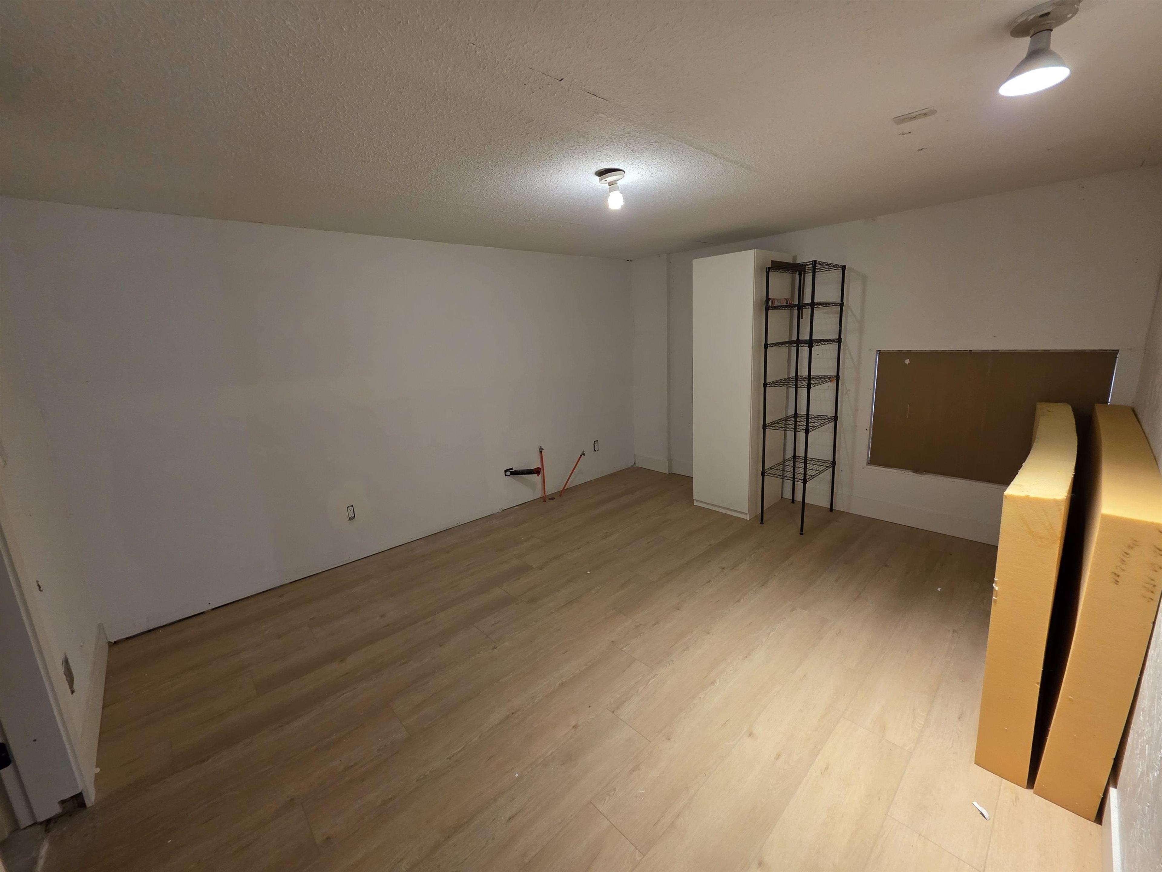 10381 MAIN STREET - Image 17