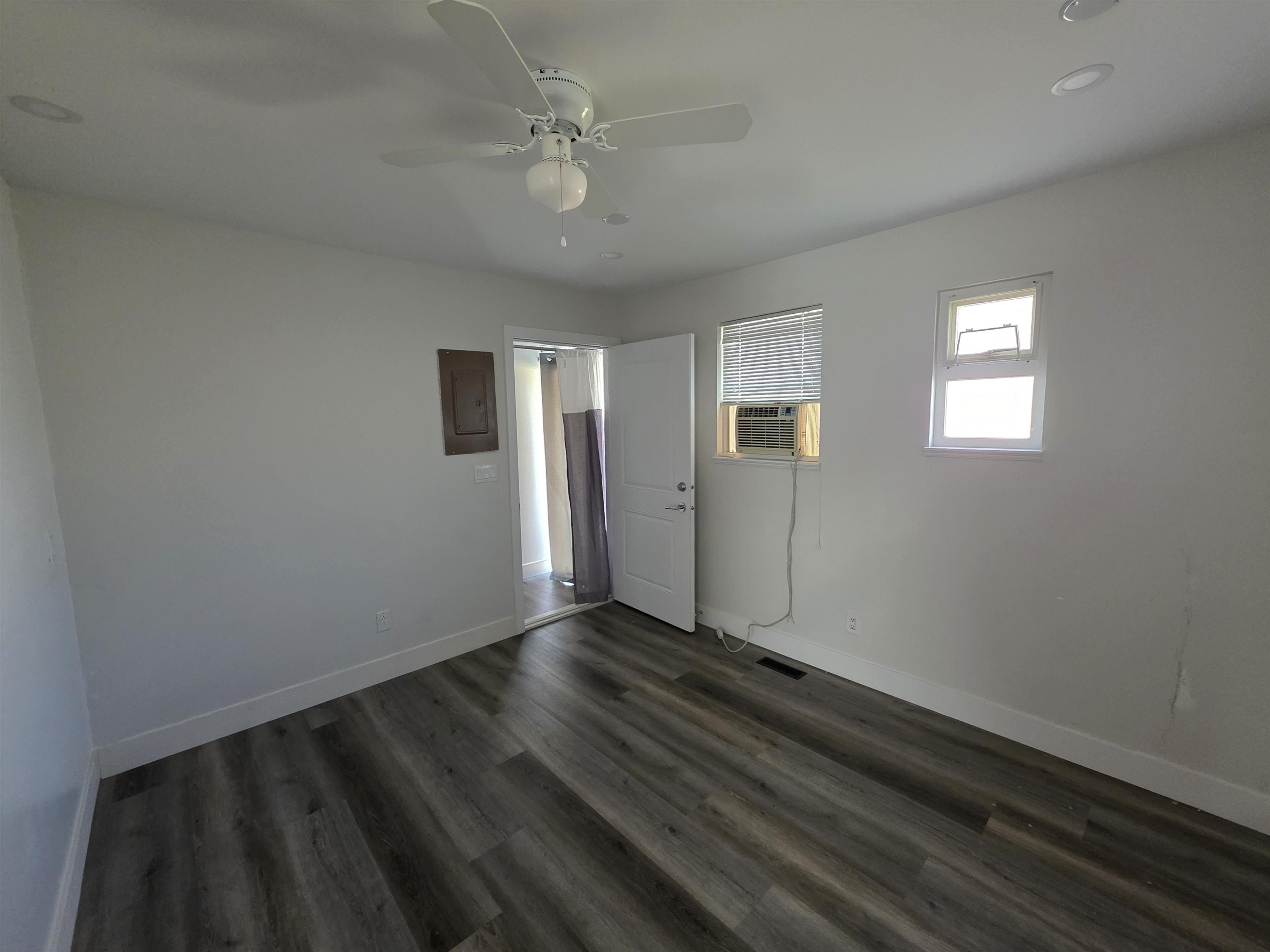 10381 MAIN STREET - Image 14