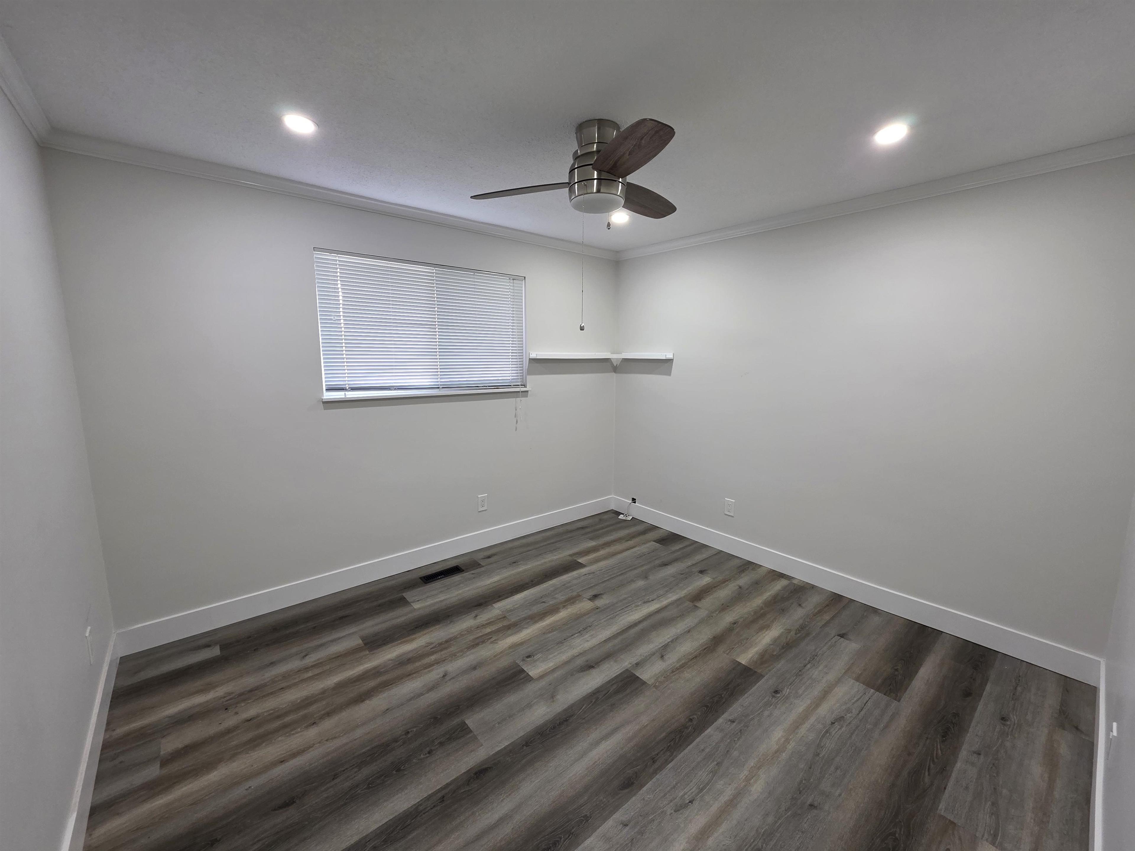 10381 MAIN STREET - Image 11