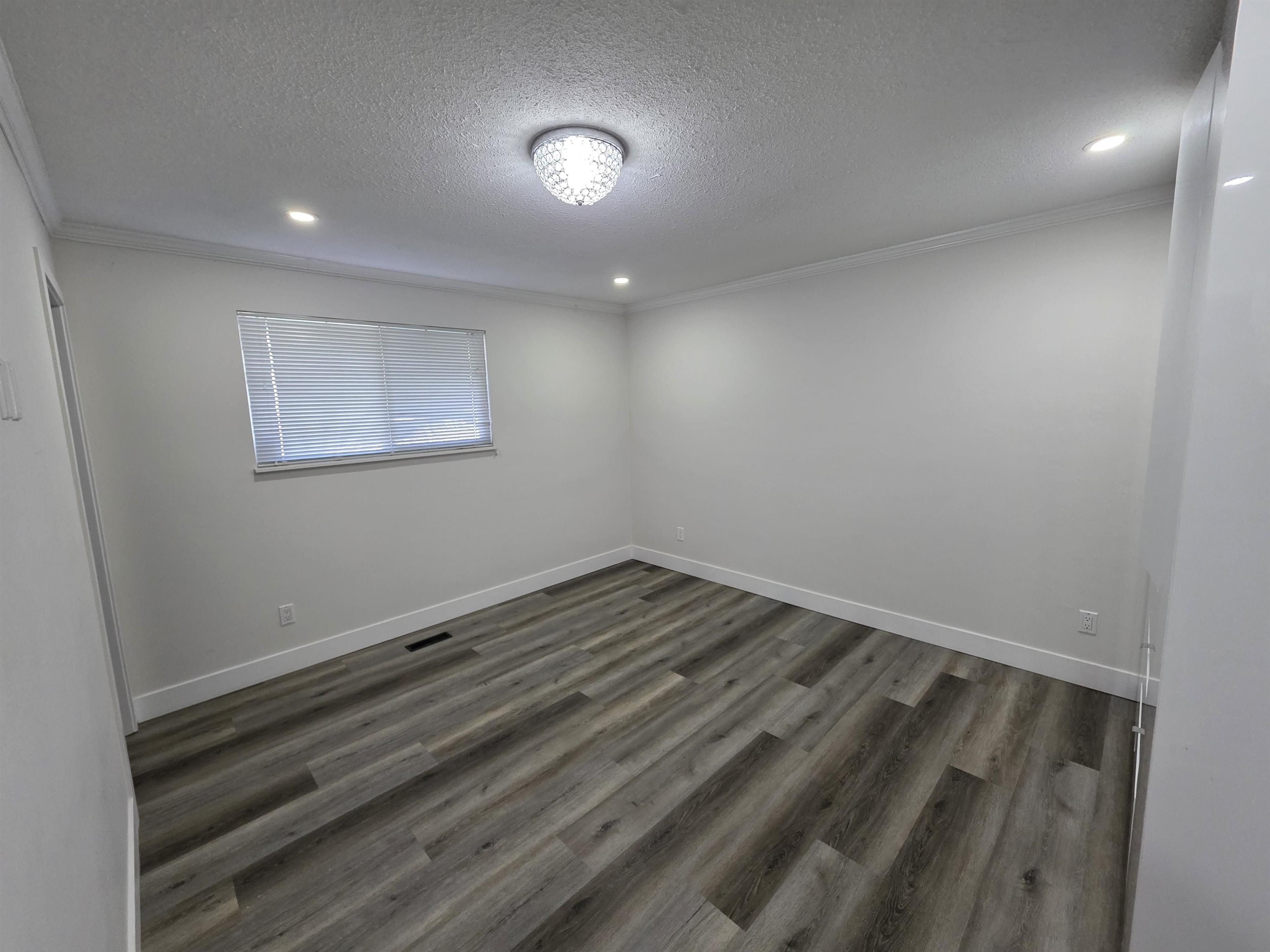 10381 MAIN STREET - Image 8