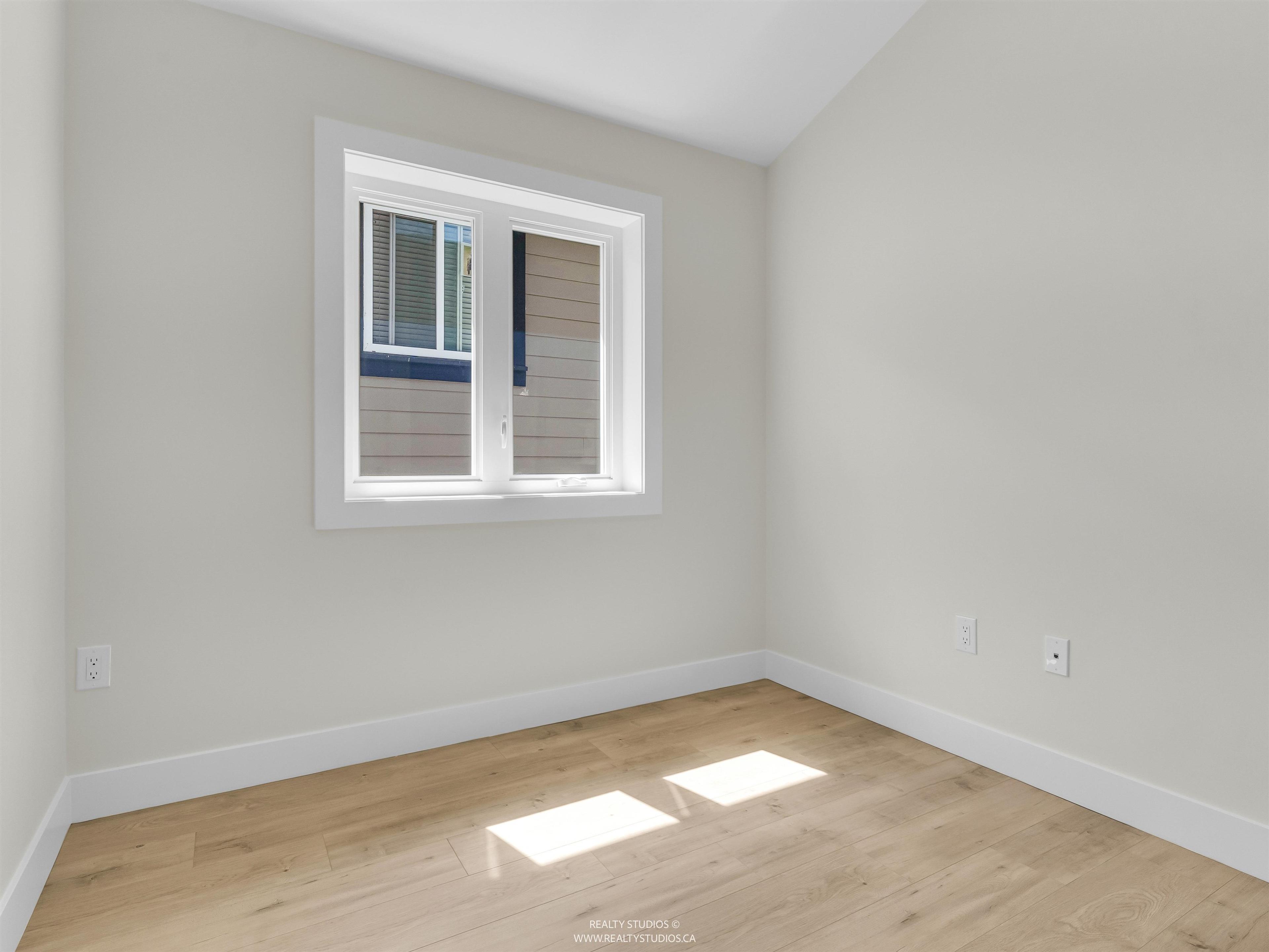 #2 5221 CLARENDON STREET - Image 20