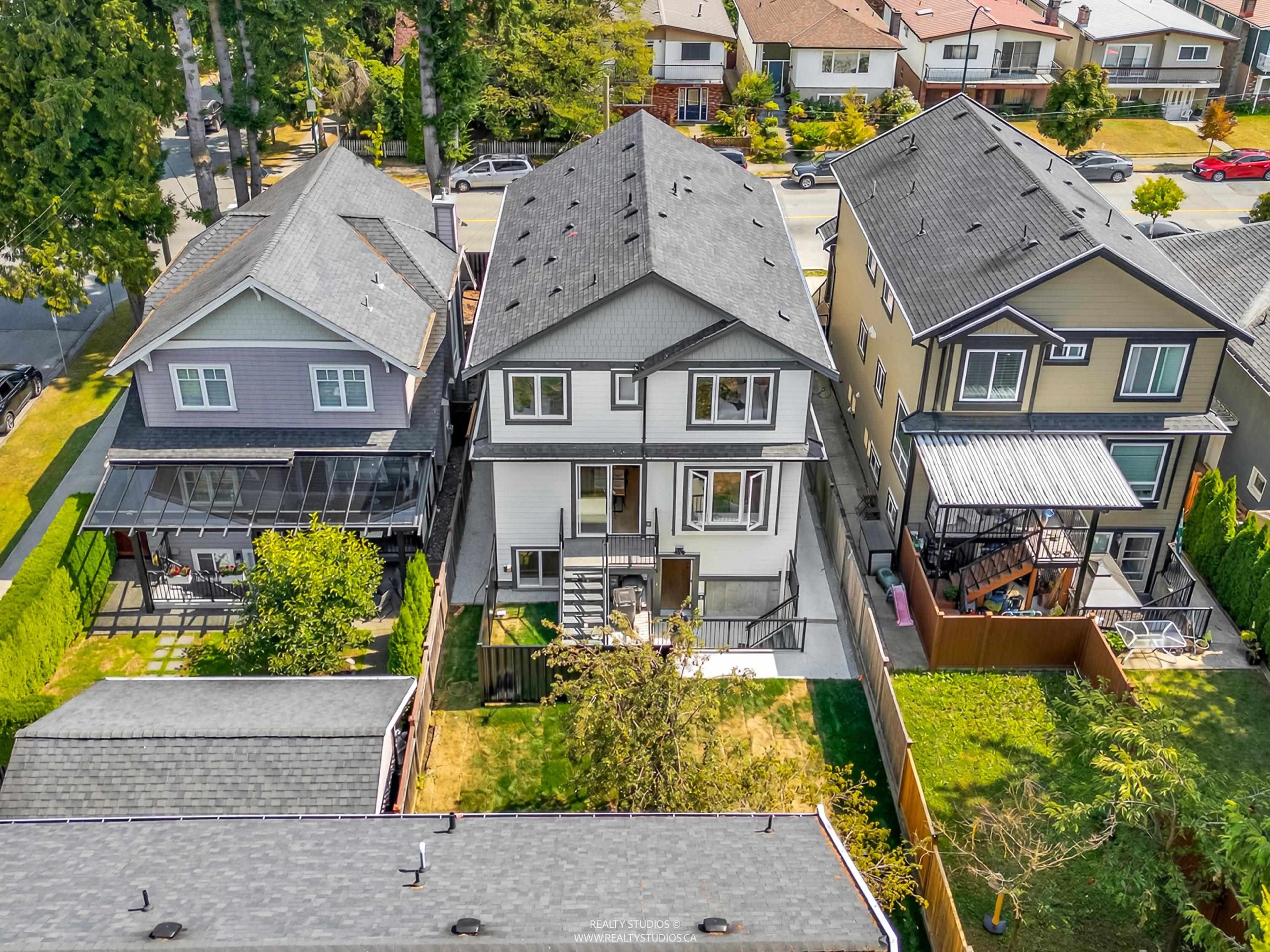 #2 5221 CLARENDON STREET - Image 34