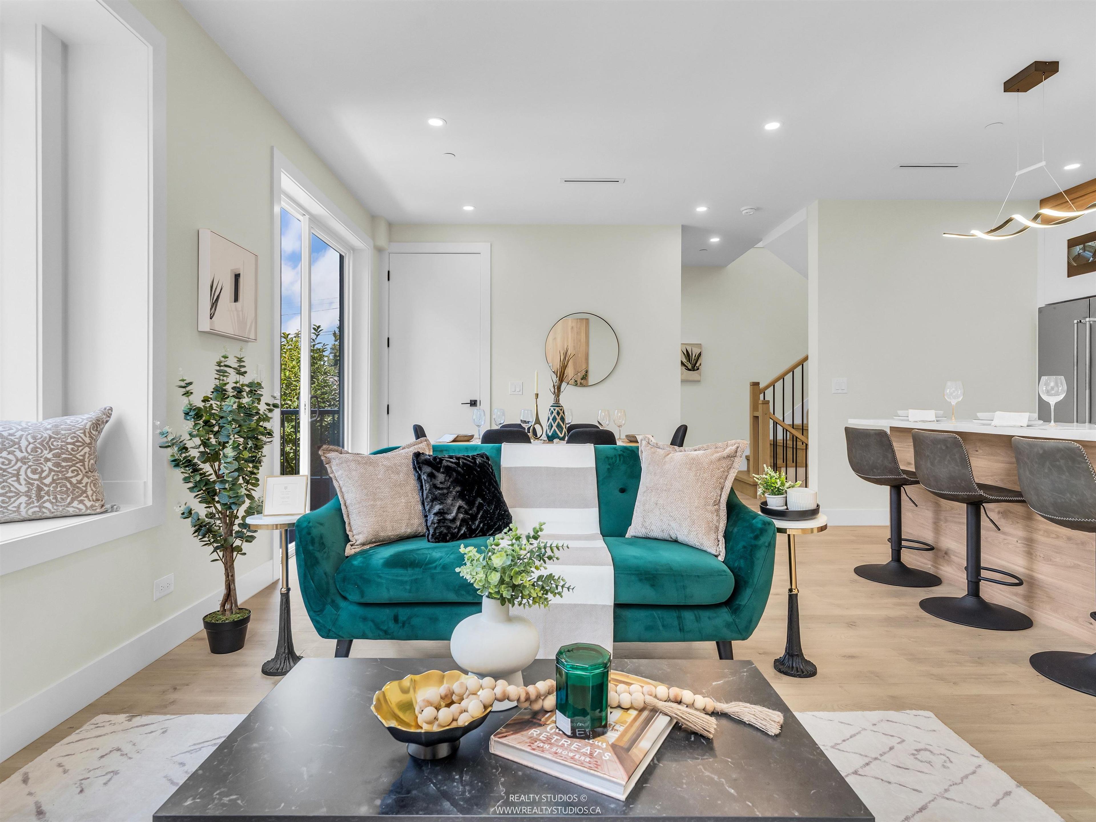 #2 5221 CLARENDON STREET - Image 4