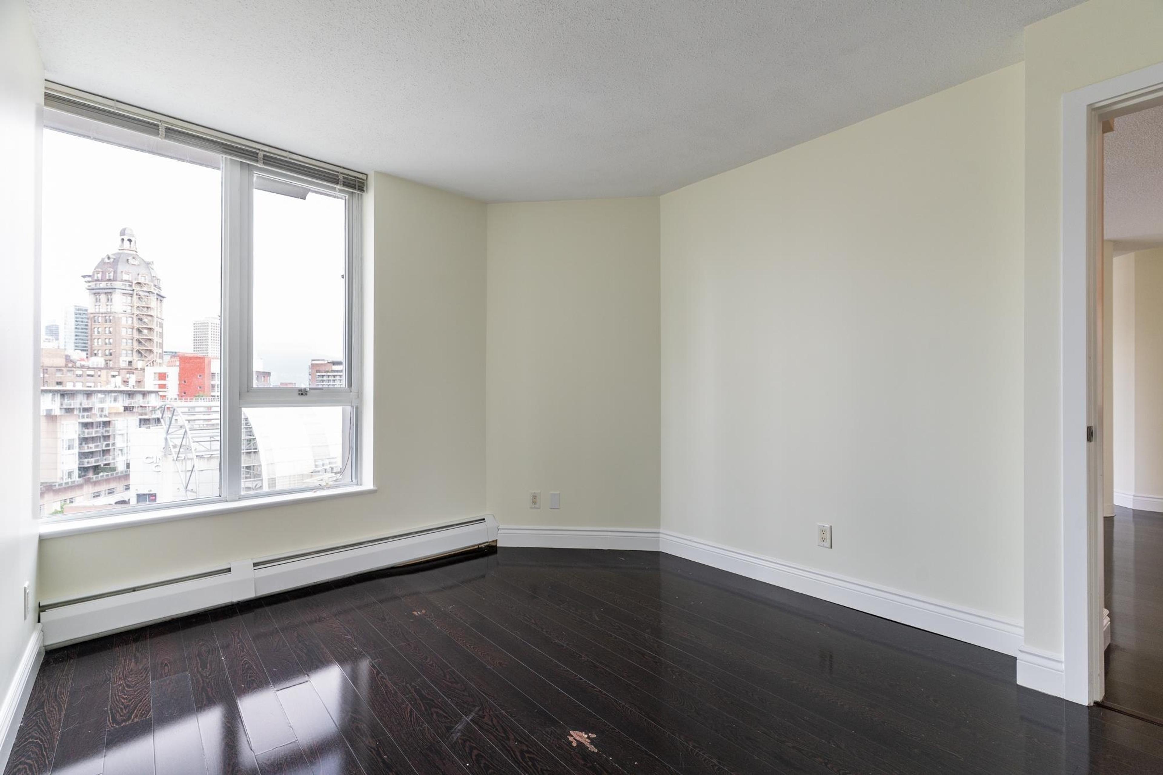 #1106 58 KEEFER PLACE - Image 18