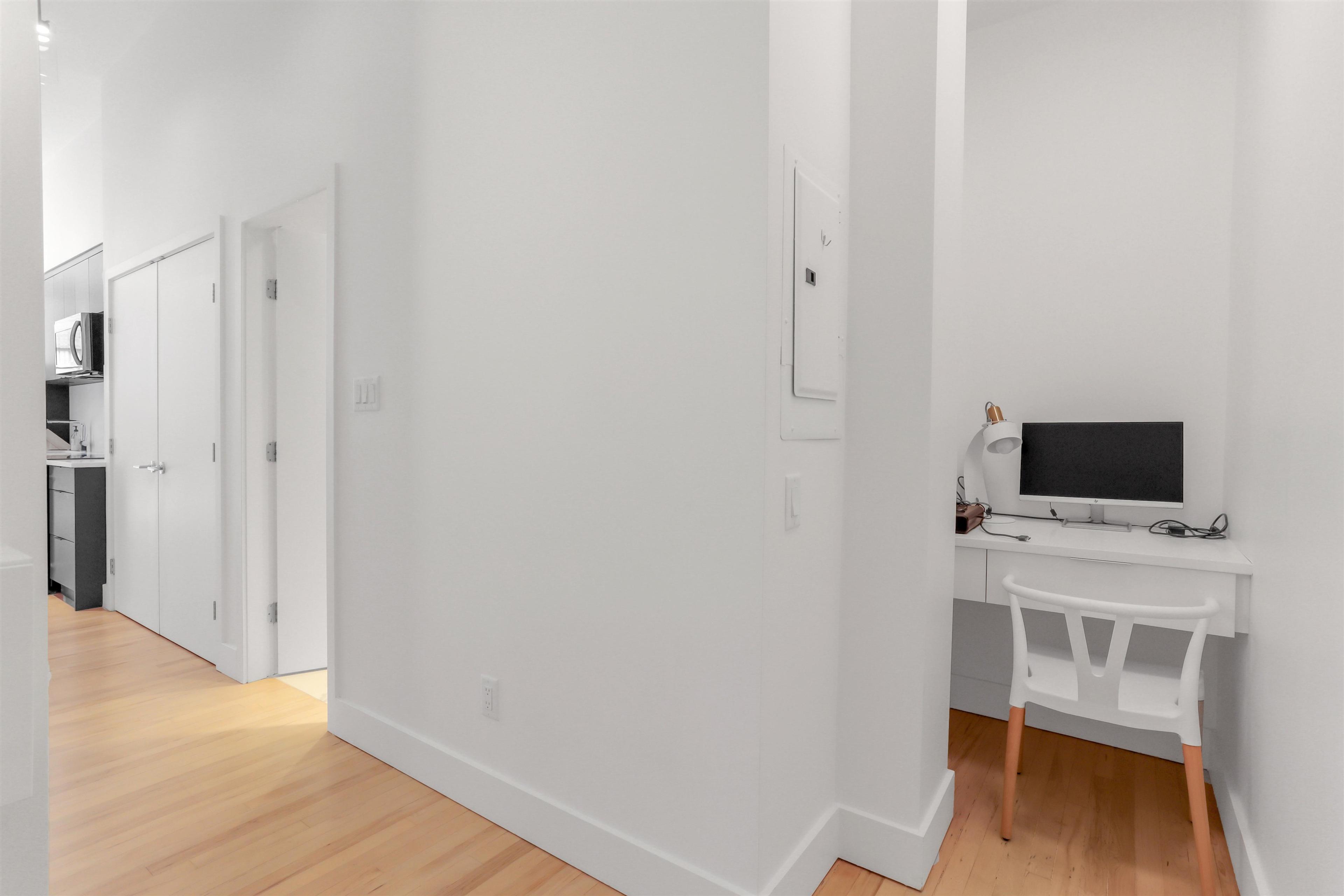 #201 345 WATER STREET - Image 13