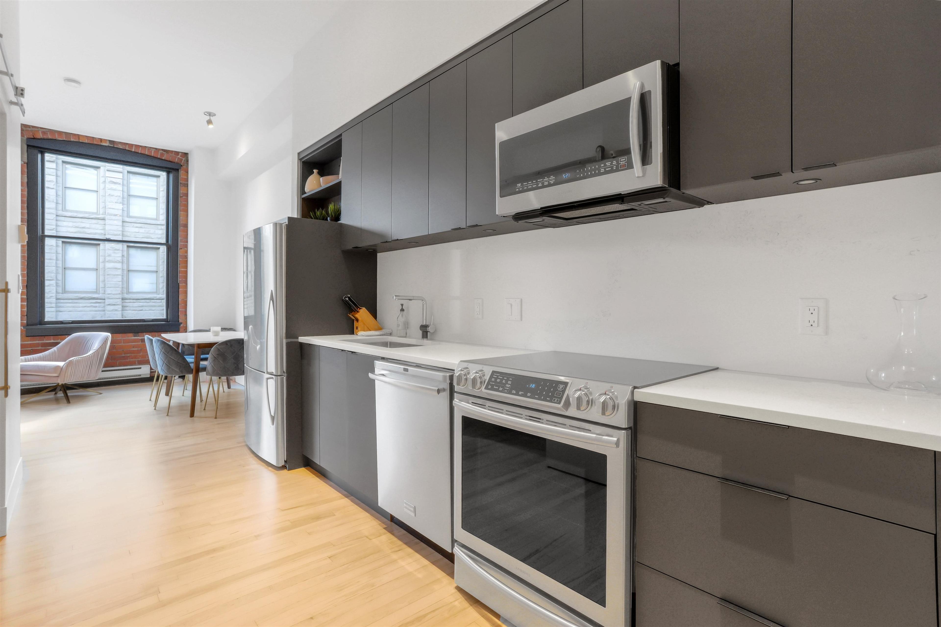 #201 345 WATER STREET - Image 9