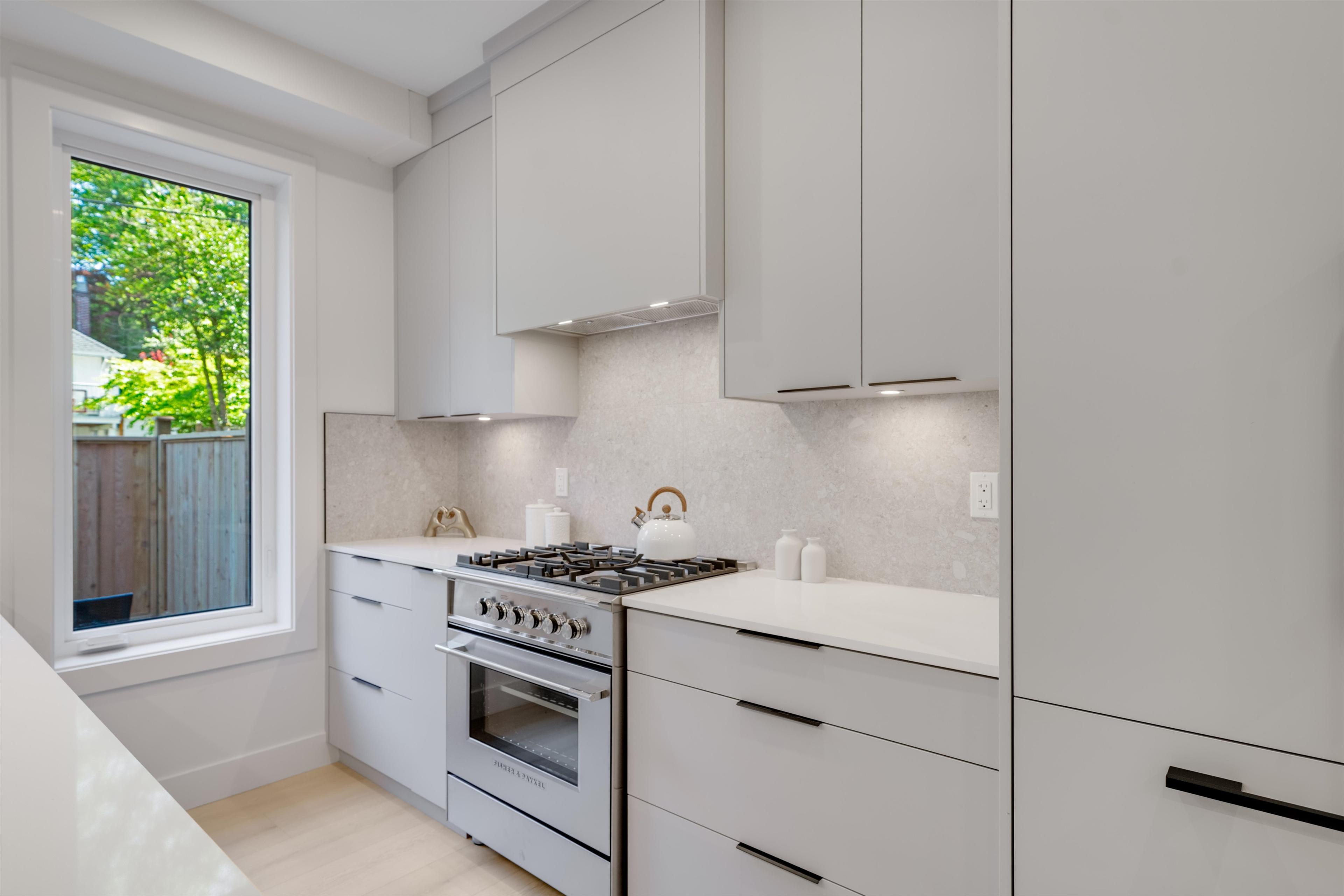 #3 3836 W 8TH AVENUE - Image 6