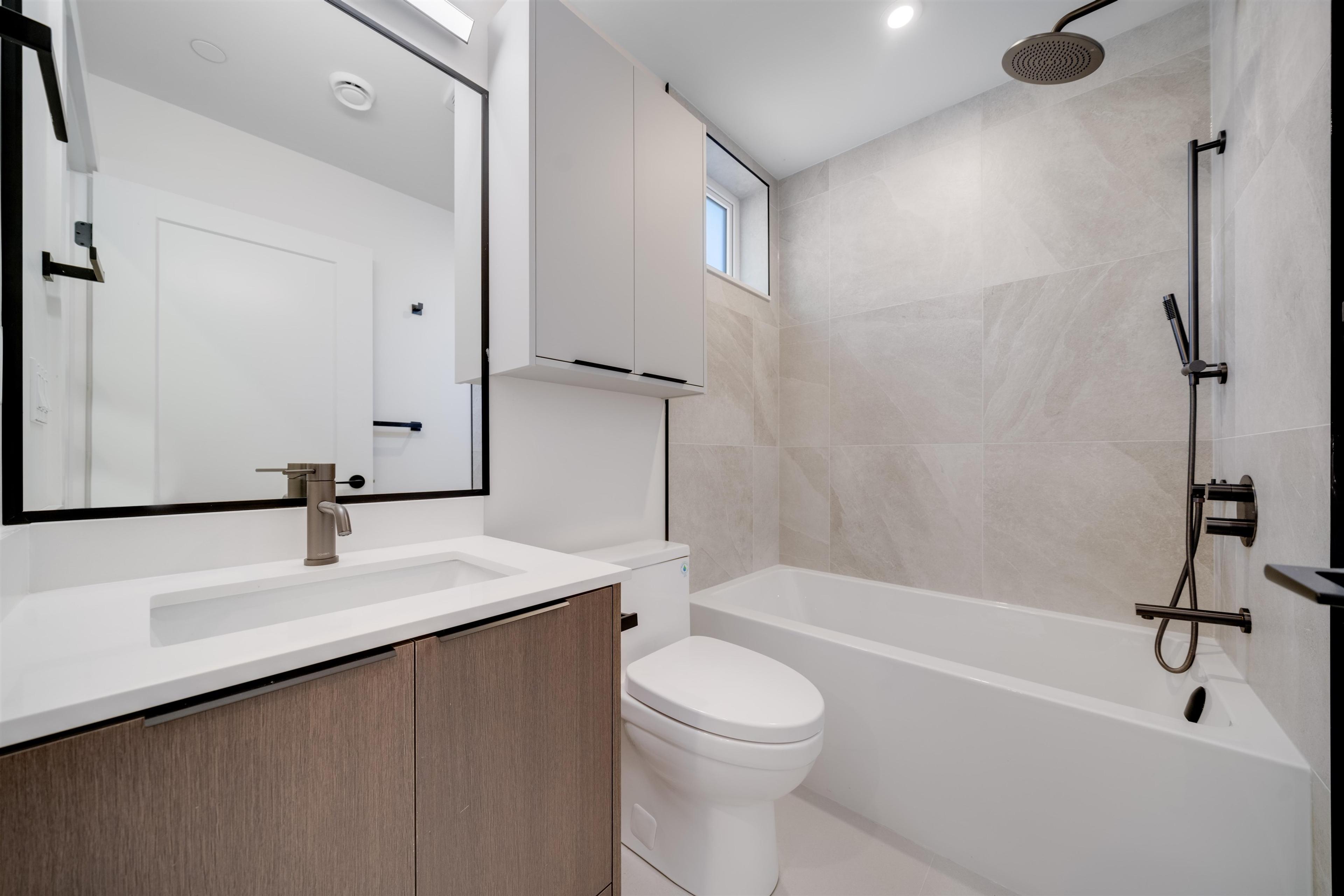 #3 3836 W 8TH AVENUE - Image 19
