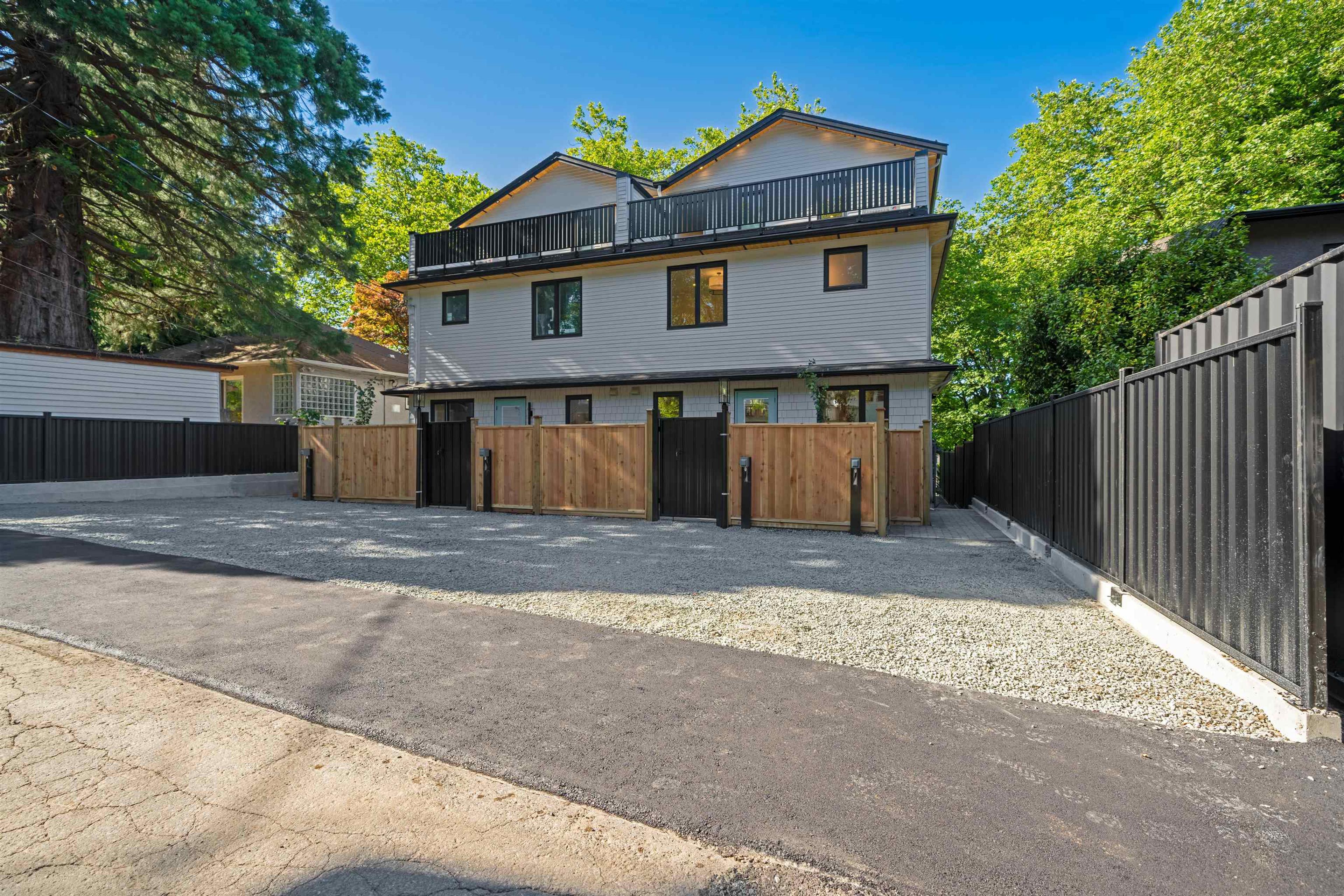 #3 3836 W 8TH AVENUE - Image 25