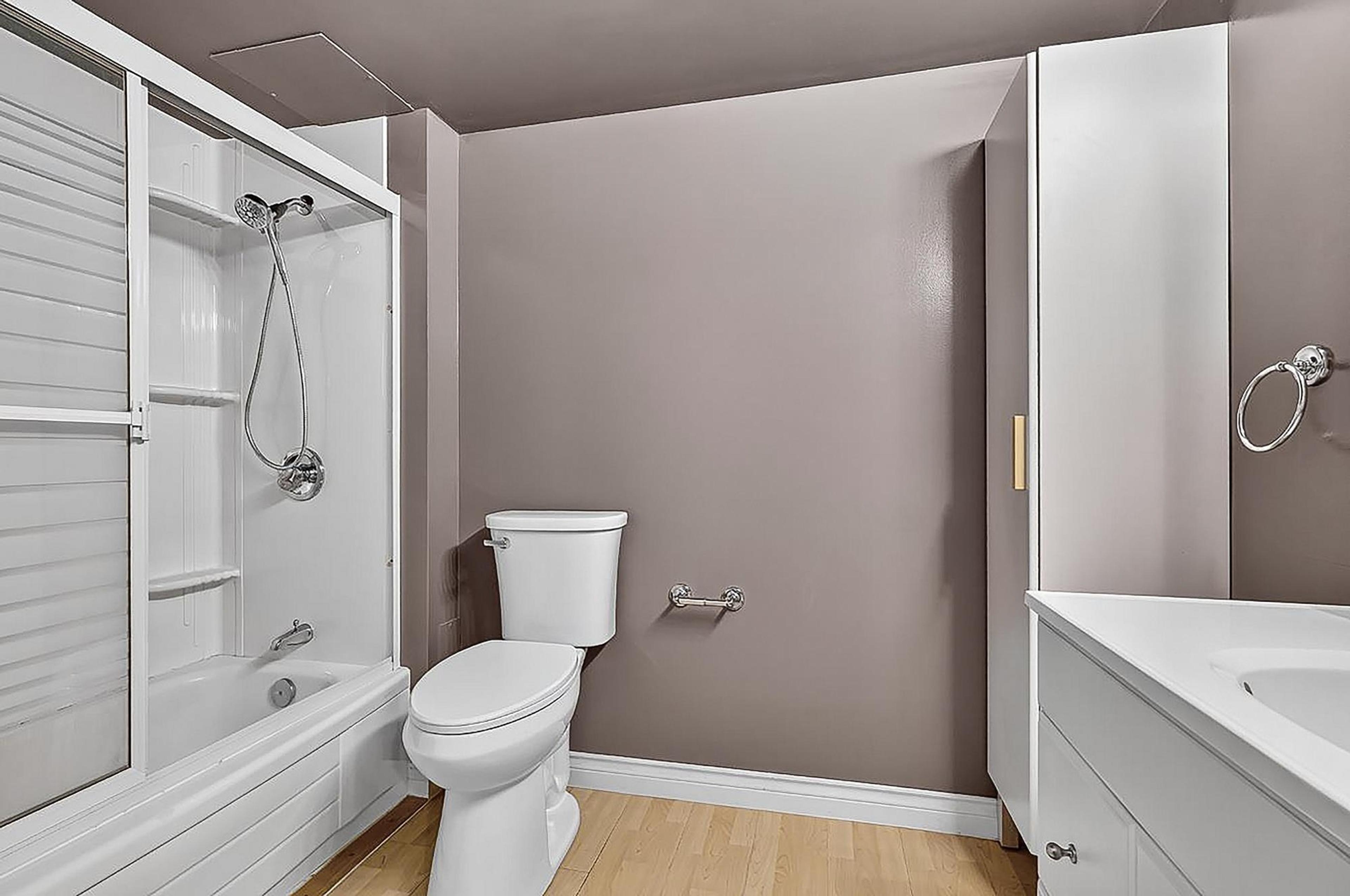 #202 11240 DANIELS ROAD - Image 8
