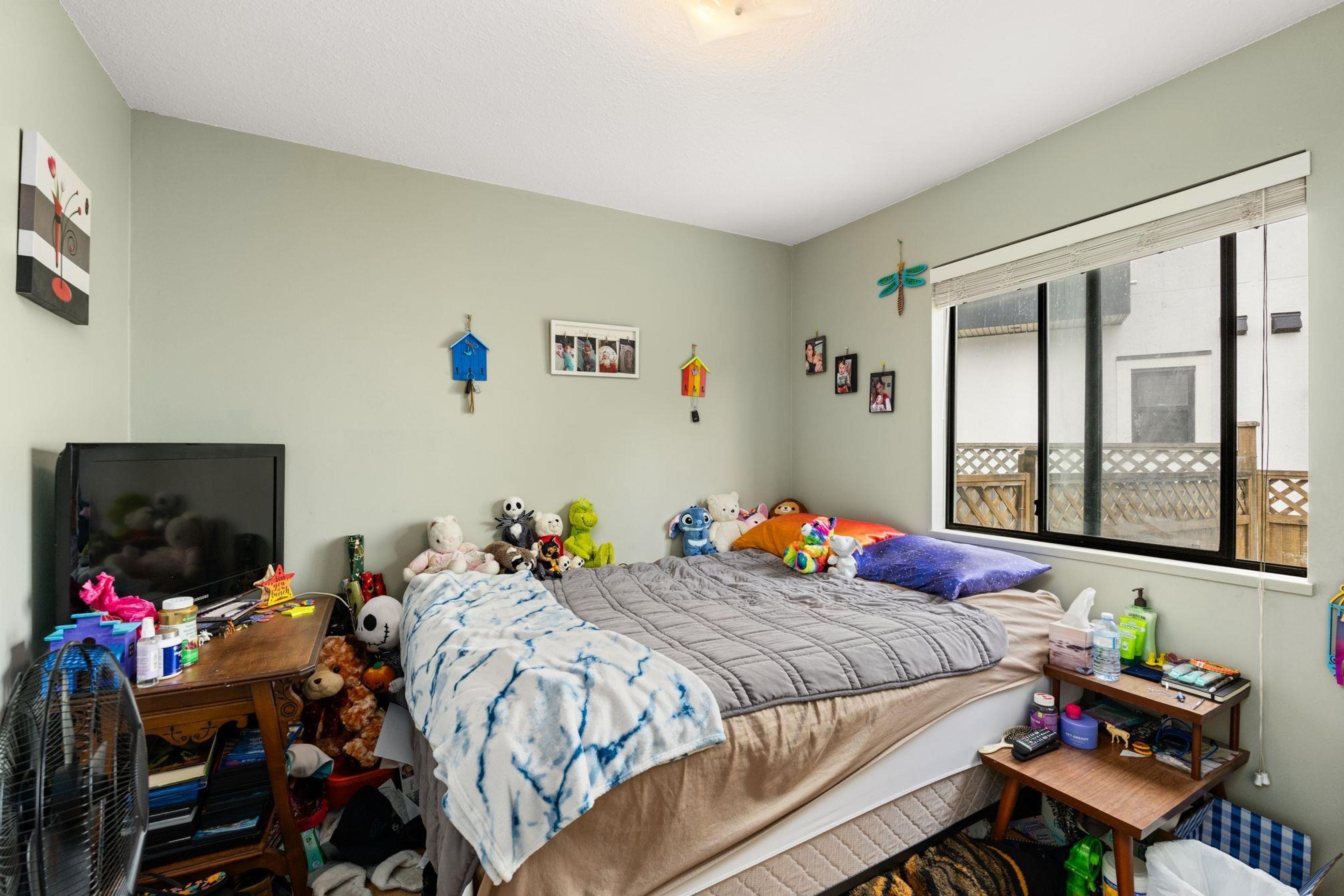 7387 131A STREET - Image 16