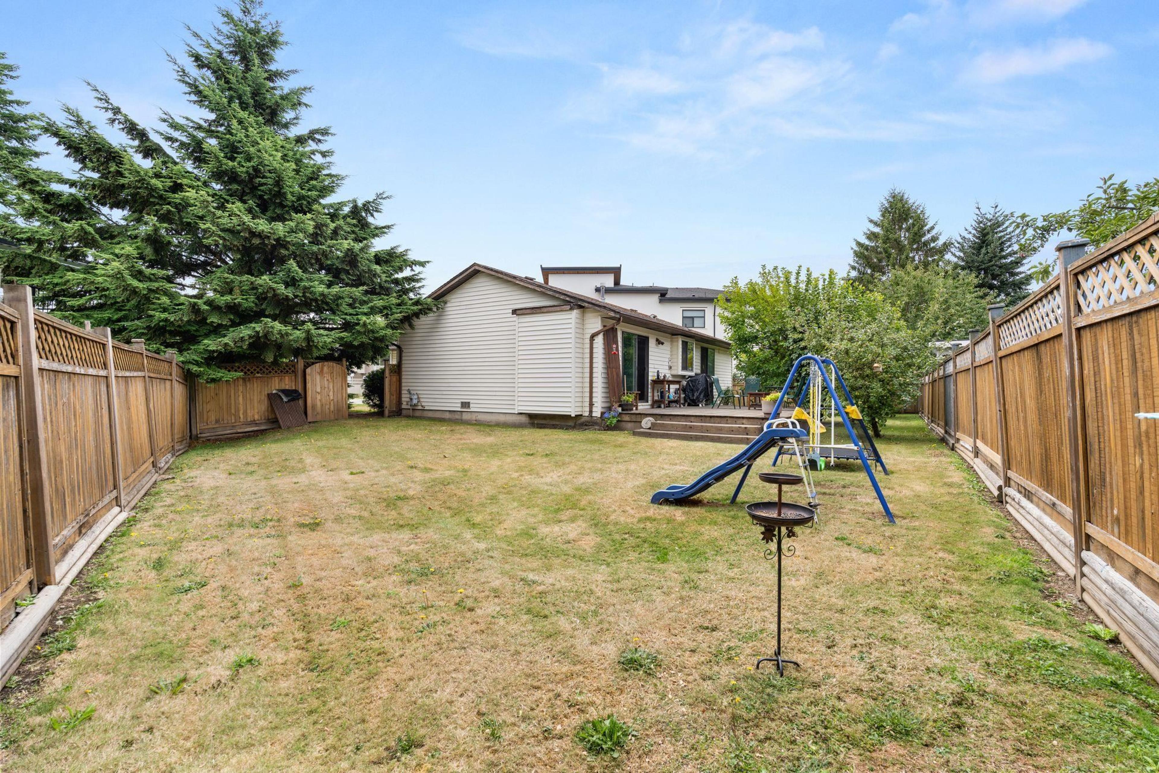 7387 131A STREET - Image 26